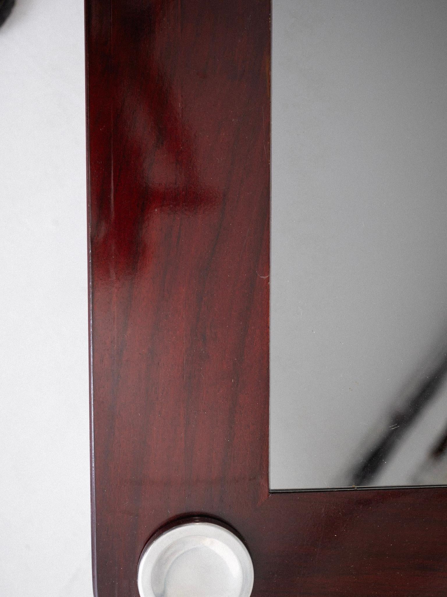 Table basse italienne du milieu du siècle en bois laqué et chrome en vente 2