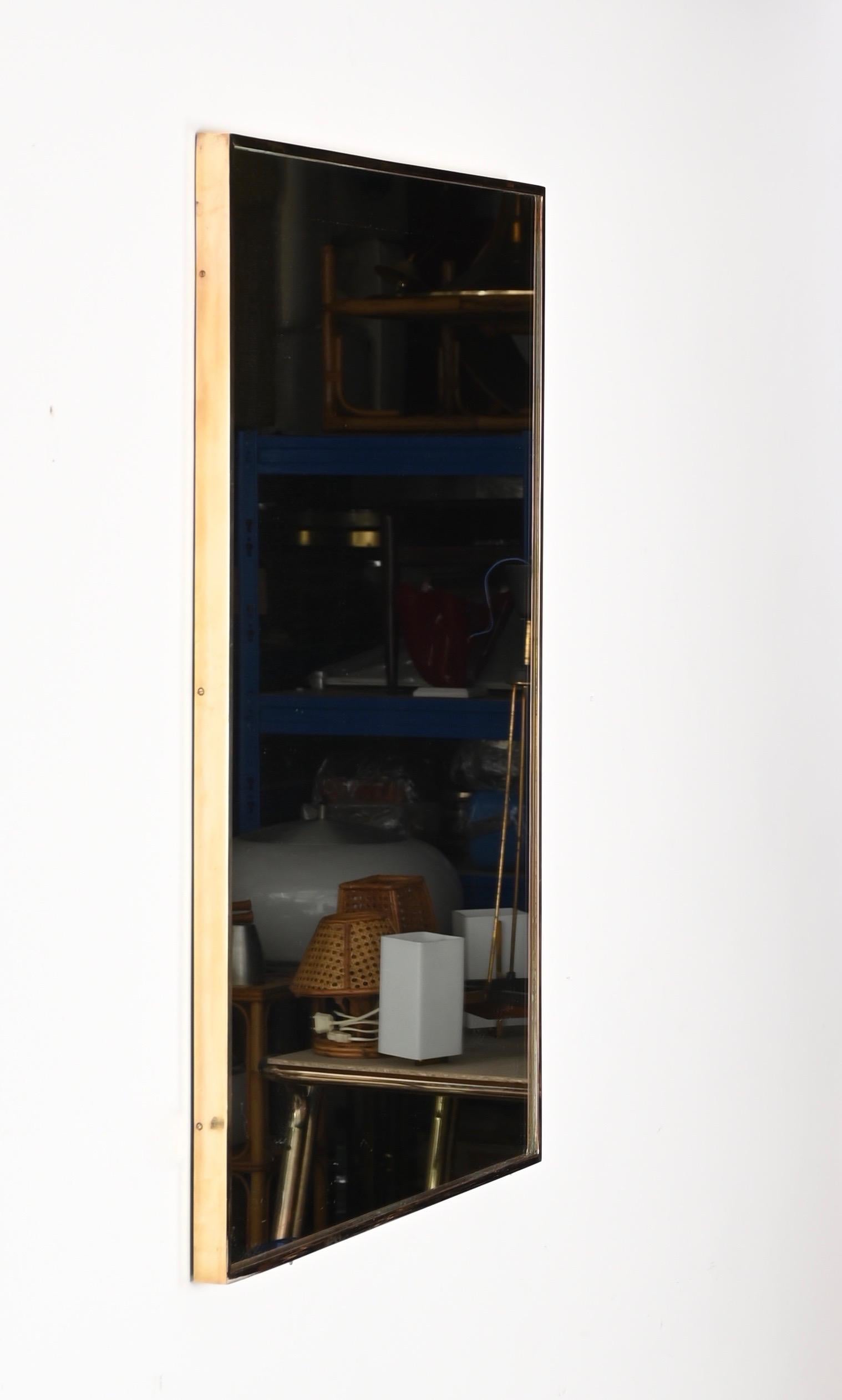 Mid-Century Italian Large Brass Redctangular Wall Mirror, Italy 1950s In Good Condition For Sale In Roma, IT