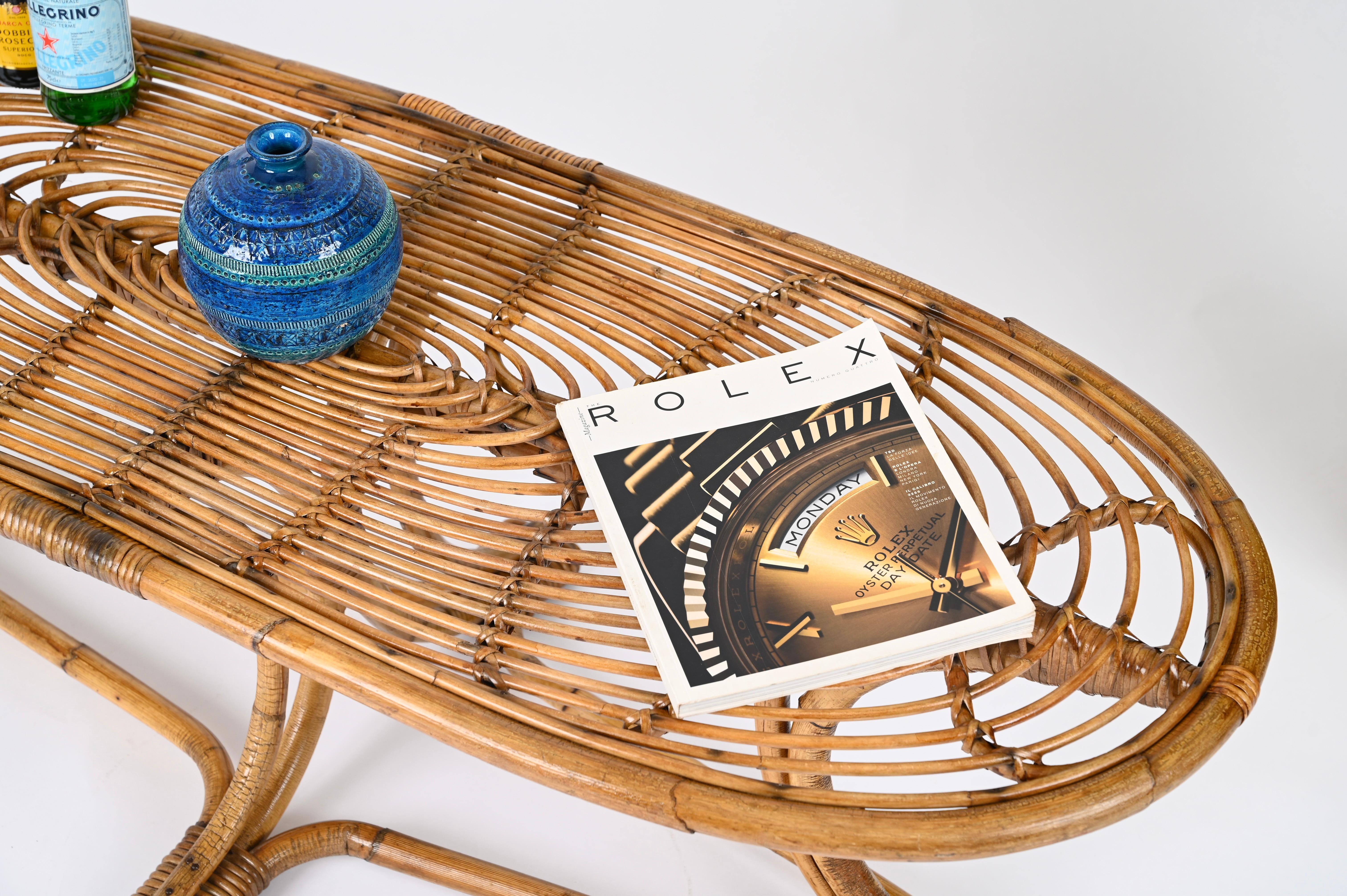 Mid-Century Italian Large Oval Bamboo and Rattan Coffee Table, Italy 1970s For Sale 7
