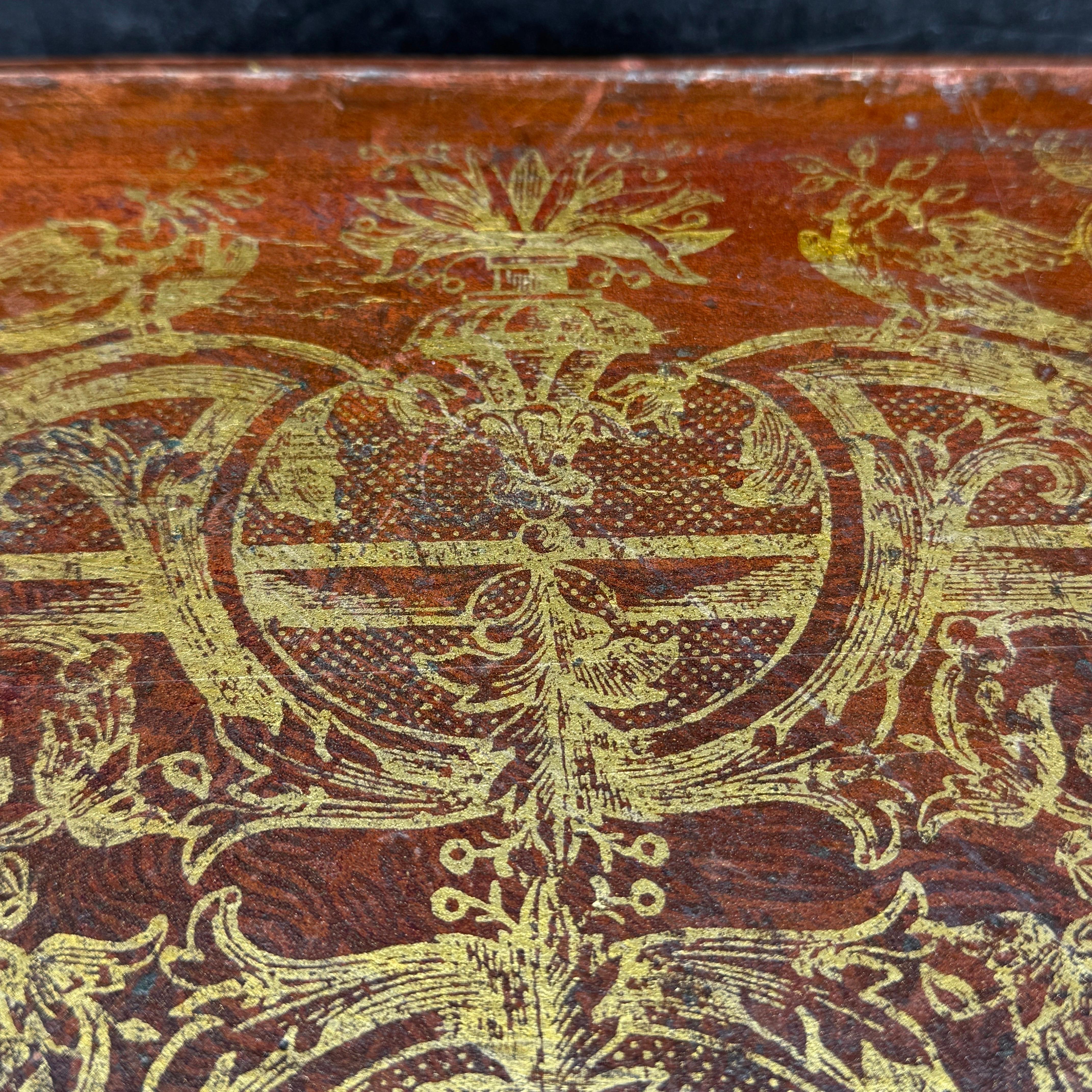 Mid-Century Italian Leather Gold Leaf Embossed Desk Blotter en venta 9