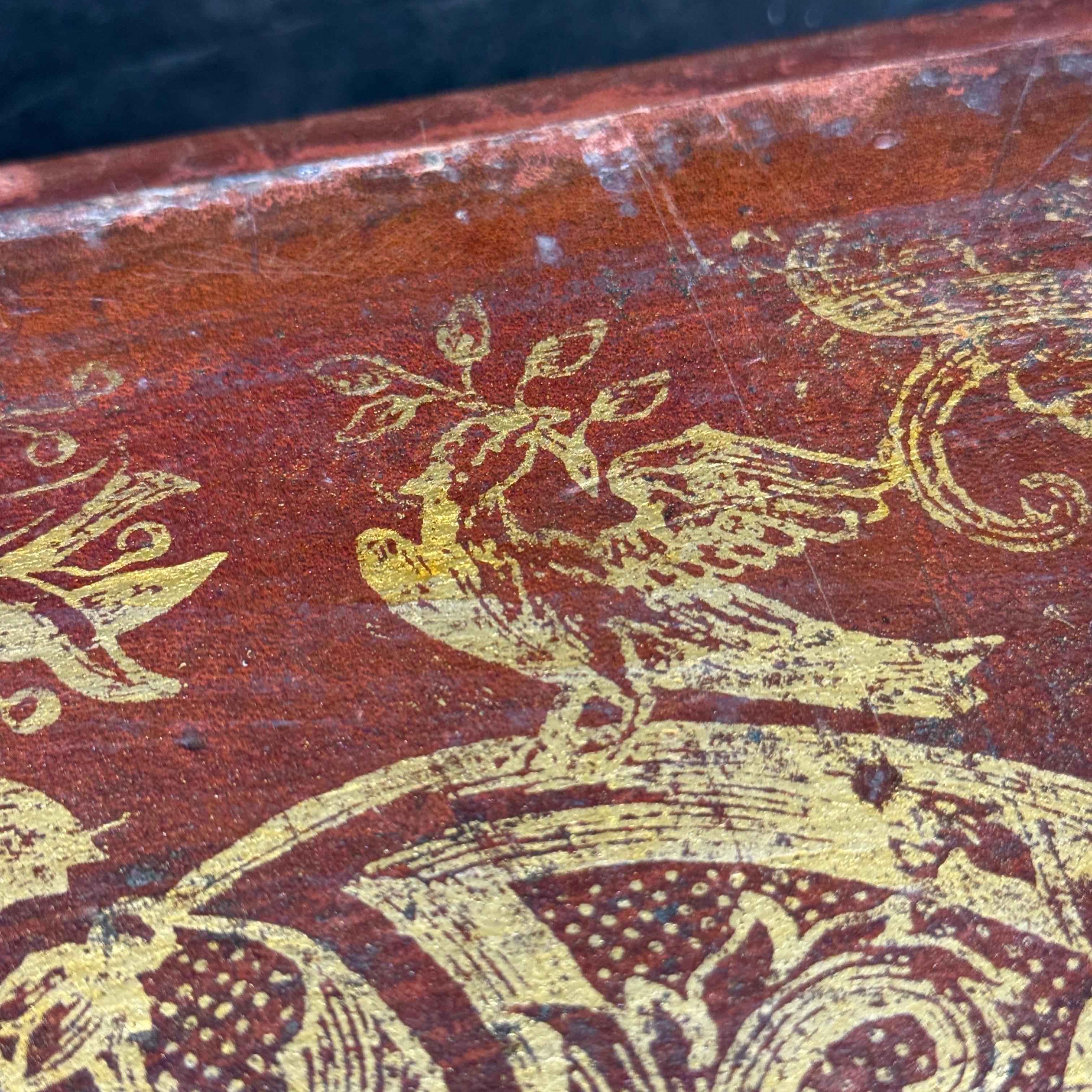 Mid-Century Italian Leather Gold Leaf Embossed Desk Blotter en venta 11