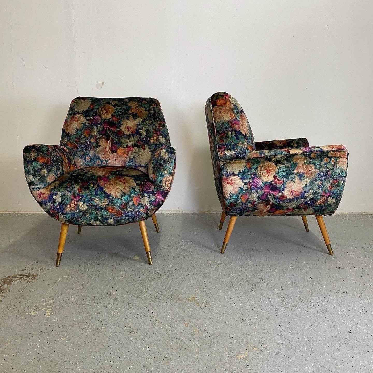 Brass Mid-Century Italian Lounge Chairs, Pair For Sale
