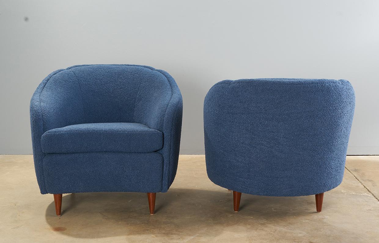 Modern Mid Century Italian Lounge Chairs in Blue Boucle, a Pair For Sale