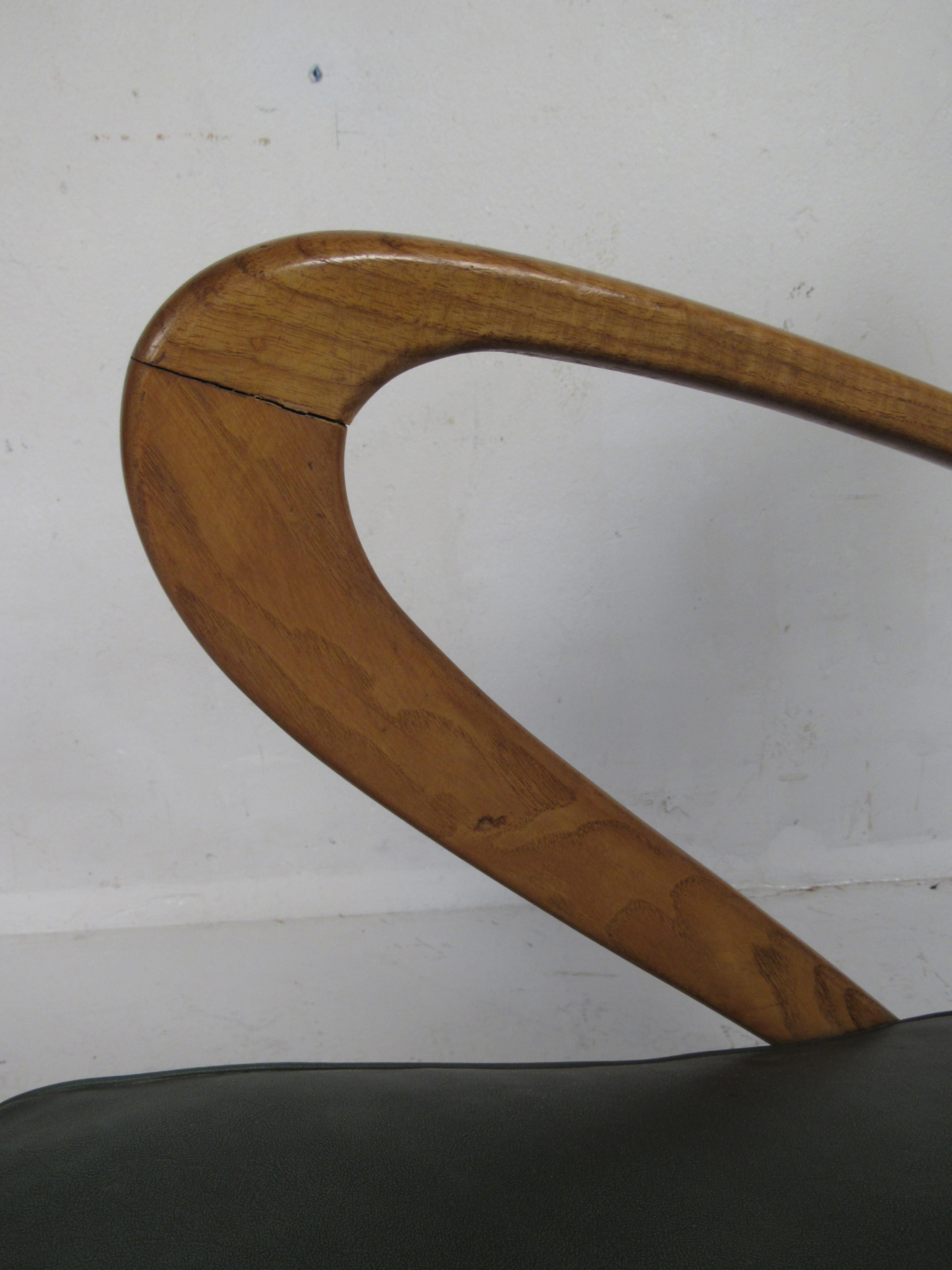Midcentury Italian Loveseat in the Style of Paolo Buffa 2