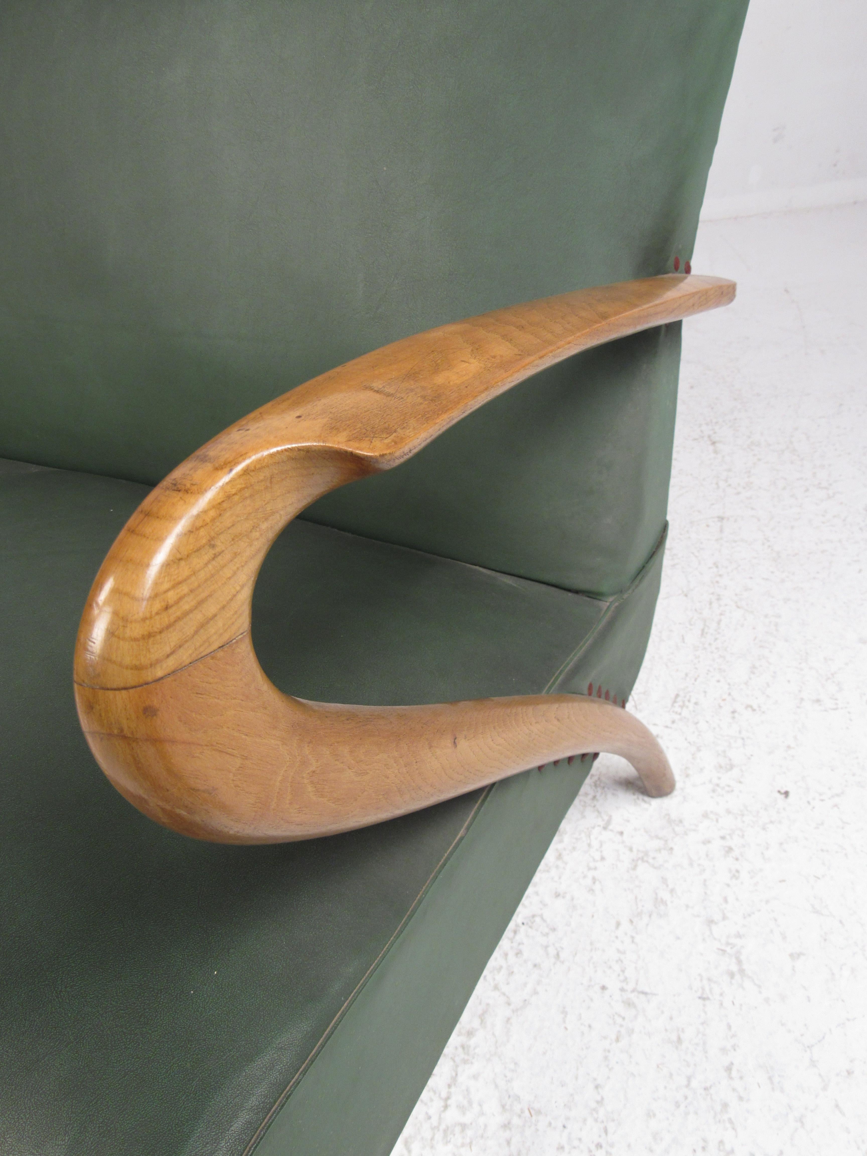 Midcentury Italian Loveseat in the Style of Paolo Buffa For Sale 3