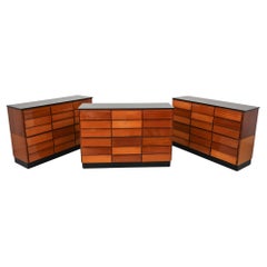 Commodes and Chests of Drawers