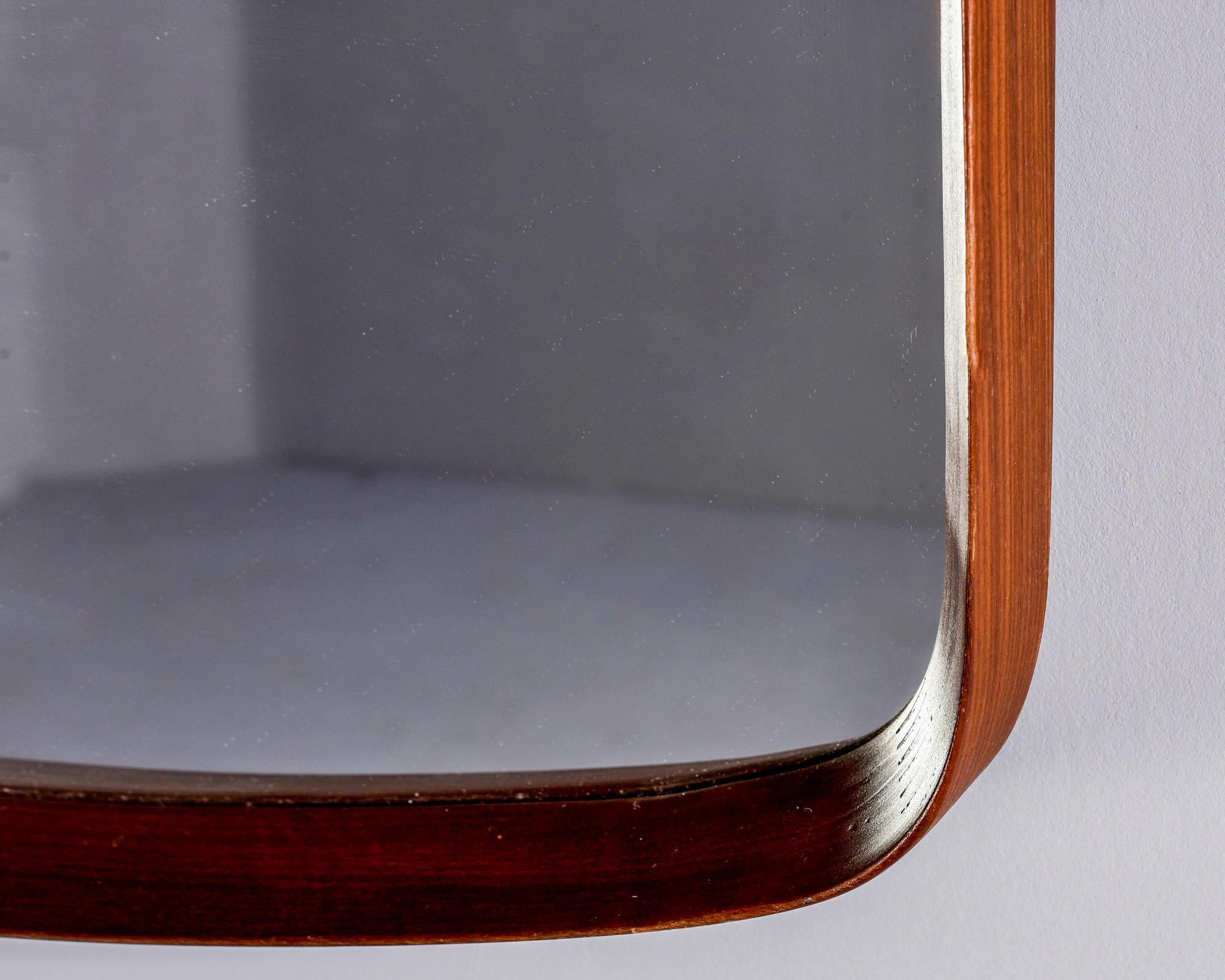 Mid Century Italian Mahogany Rectangular Shape Mirror For Sale 3