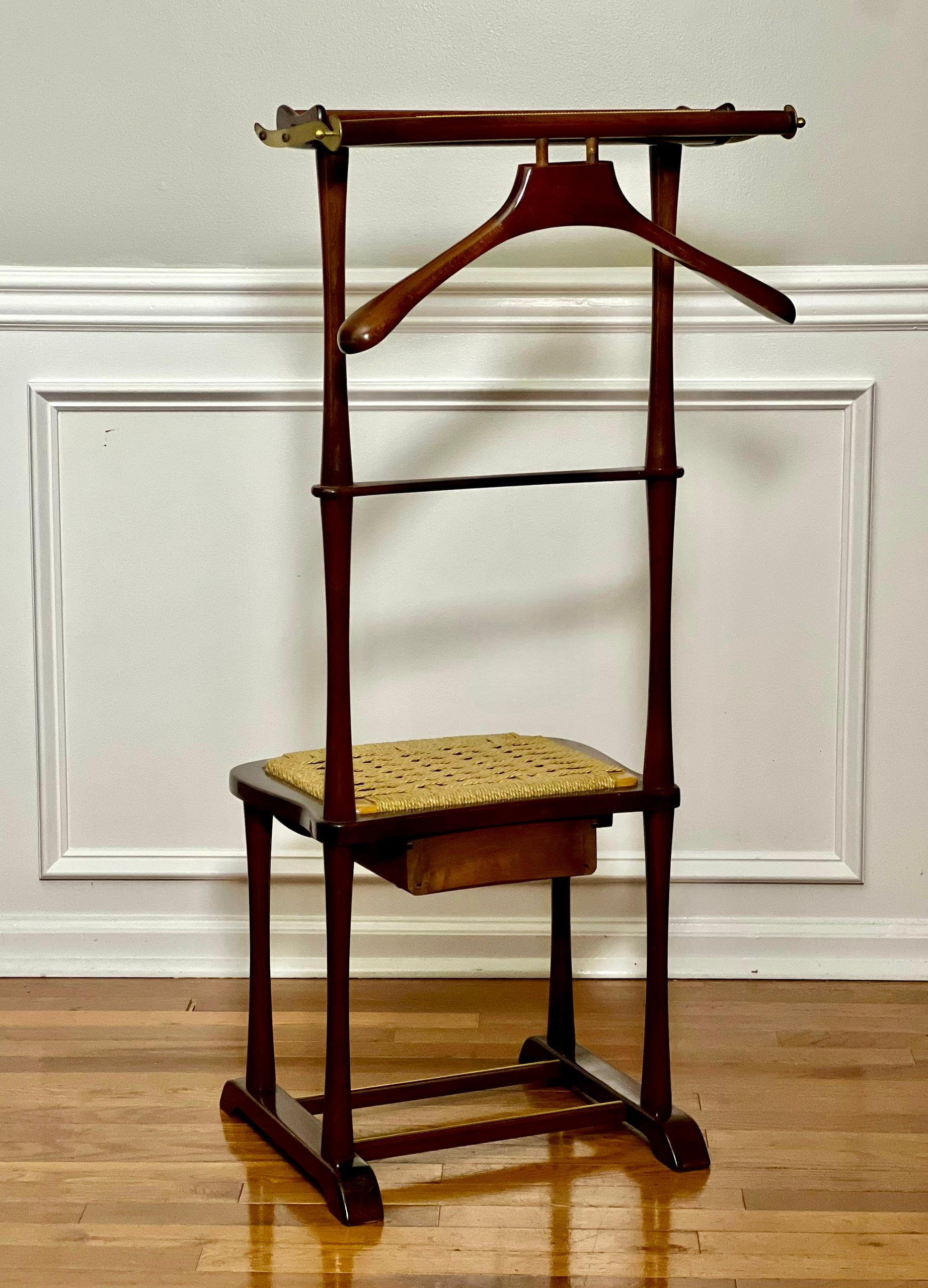 Italienischer Mahagoni-Valet Stand mit Schublade von SPQR aus der Jahrhundertmitte (Messing)