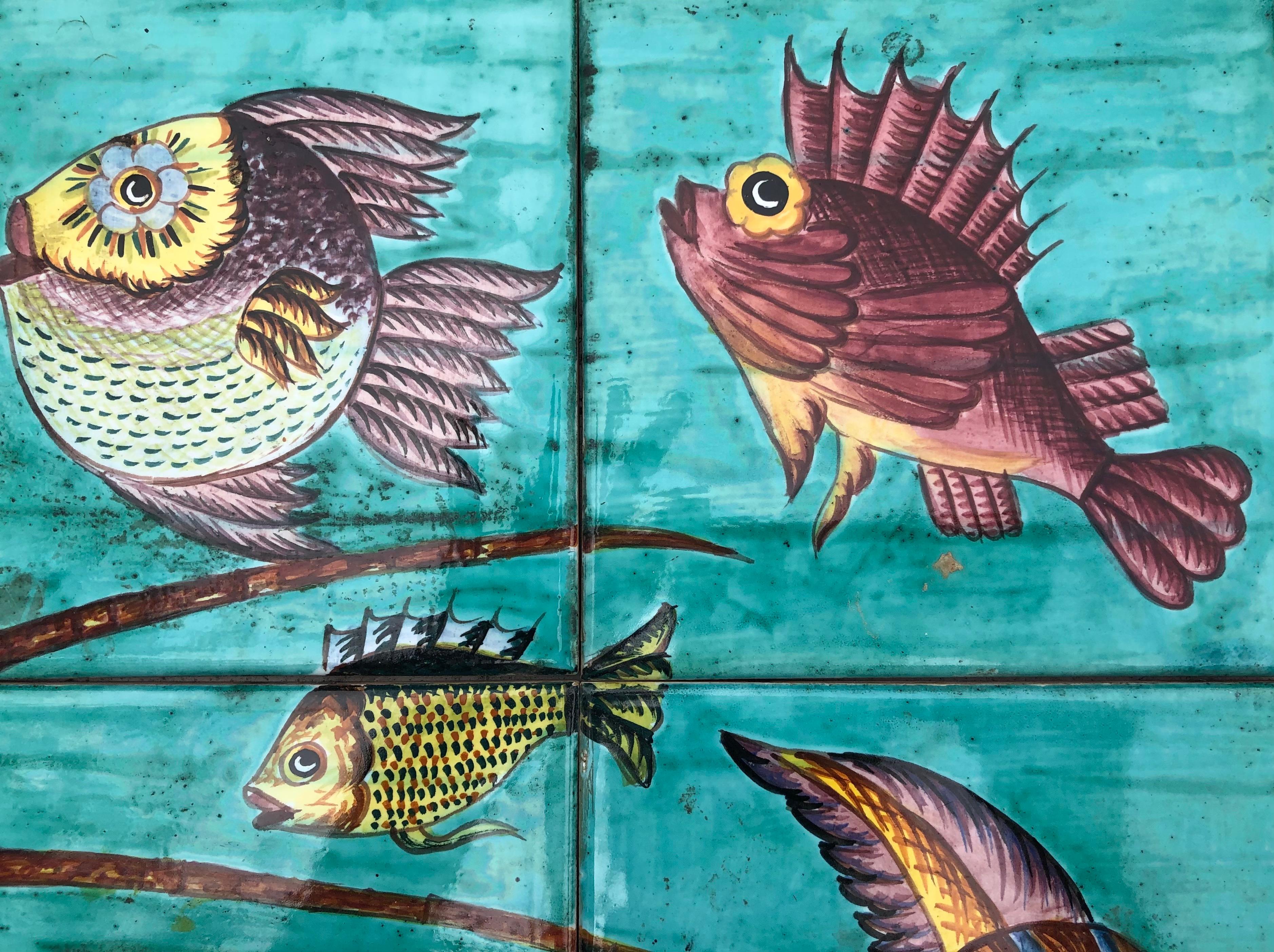 Panneau mural italien du milieu du siècle en majolique : poissons, crabe et homard épinard Marrazi 6