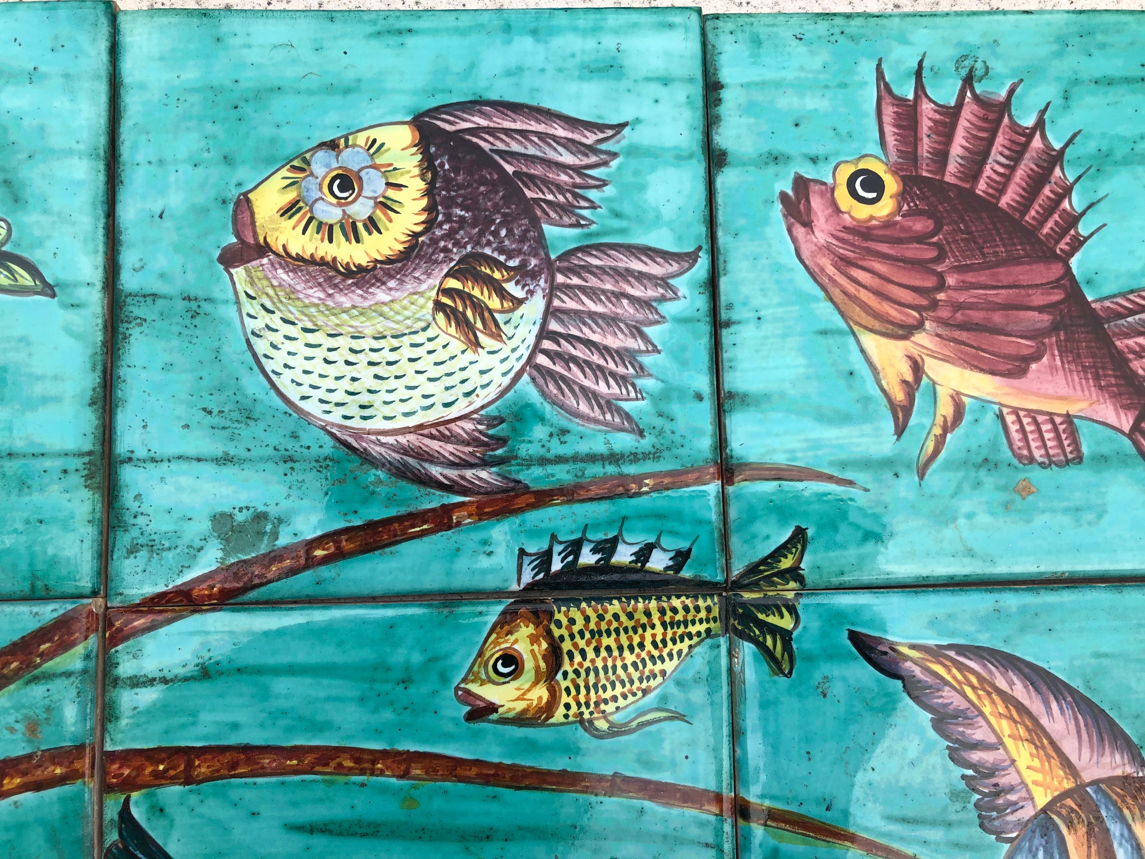 Mid-Century Modern Panneau mural italien du milieu du siècle en majolique : poissons, crabe et homard épinard Marrazi
