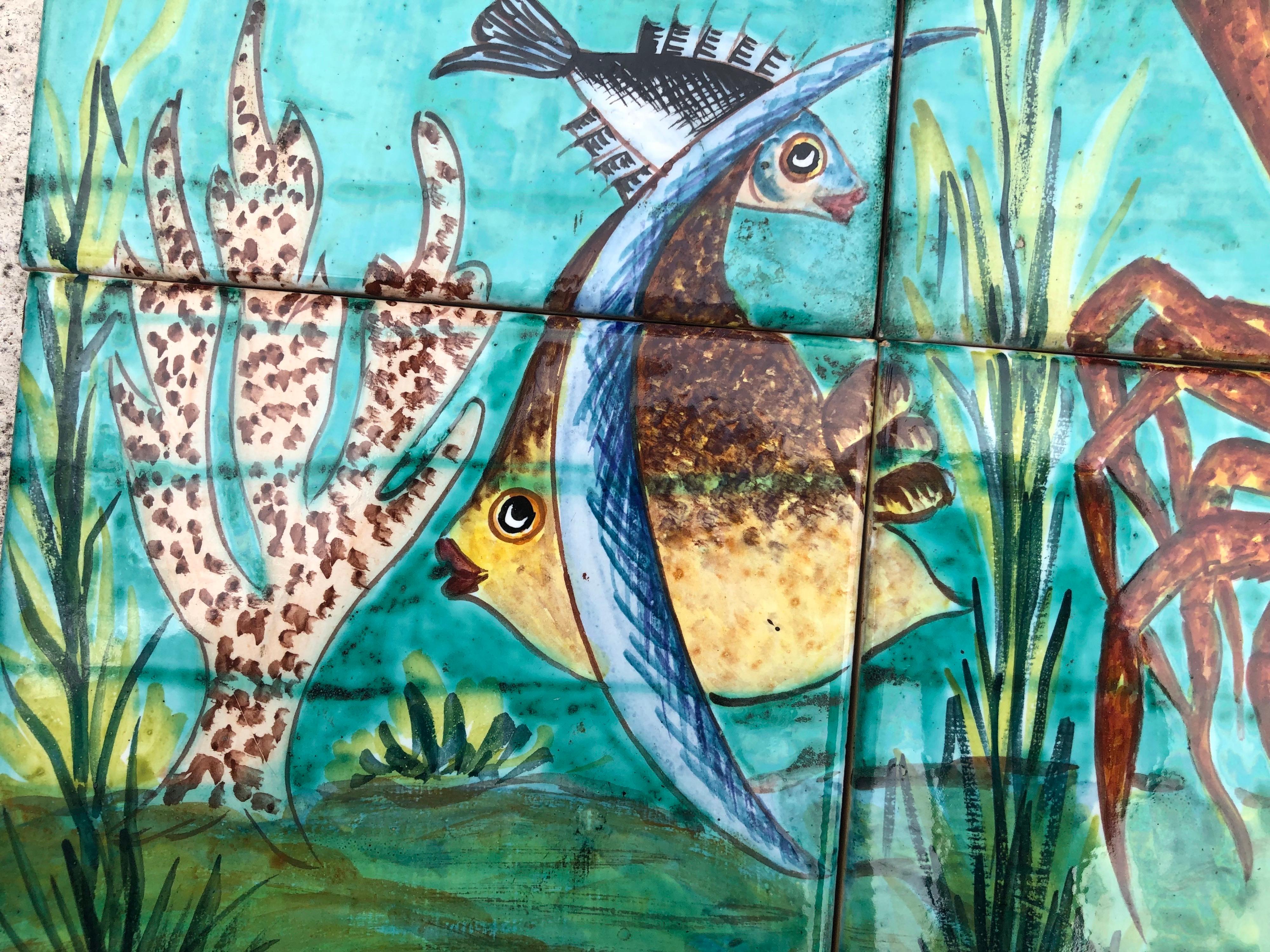 Céramique Panneau mural italien du milieu du siècle en majolique : poissons, crabe et homard épinard Marrazi