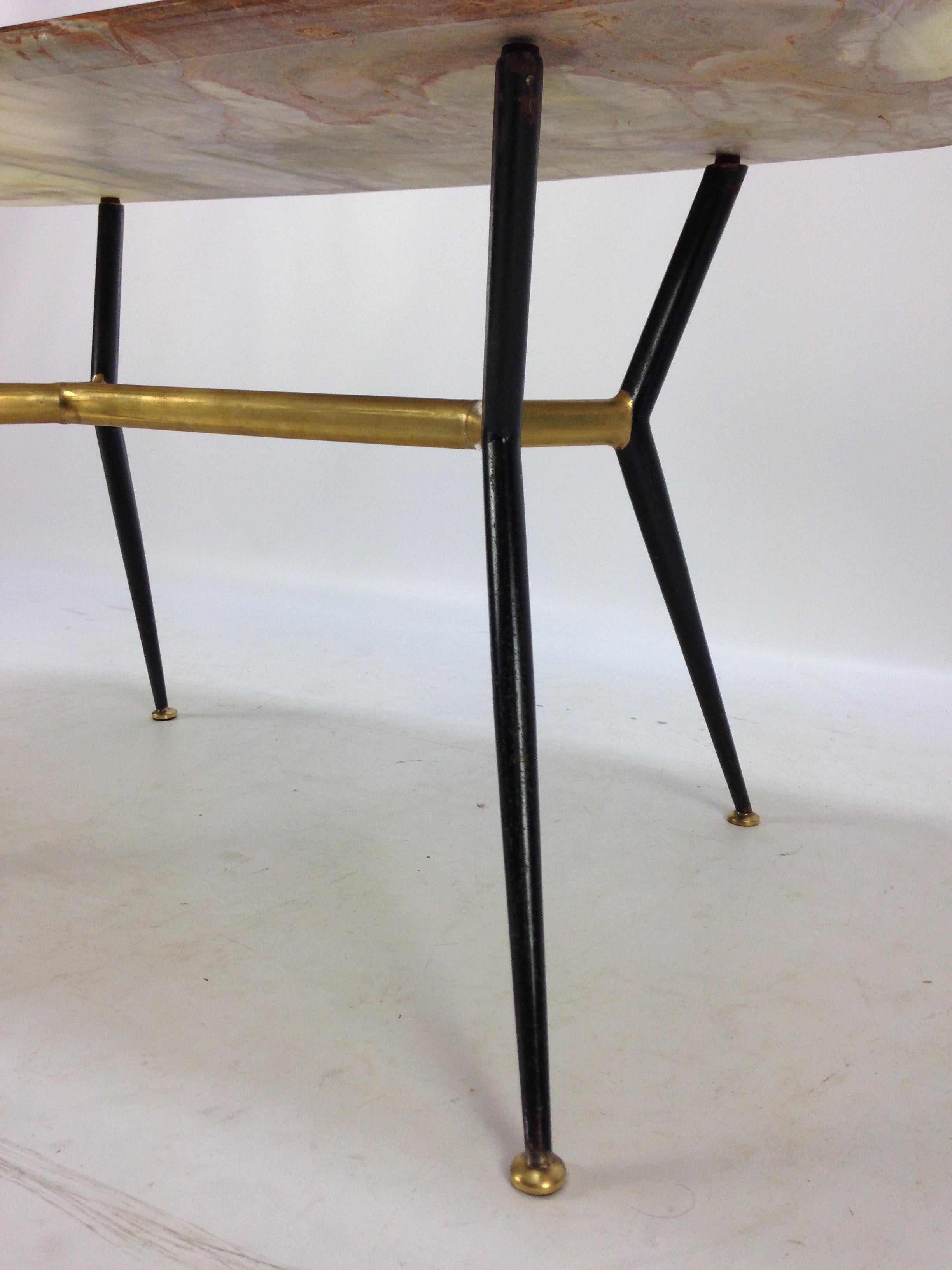 Table basse italienne en marbre du milieu du siècle dernier, années 1950 en vente 5