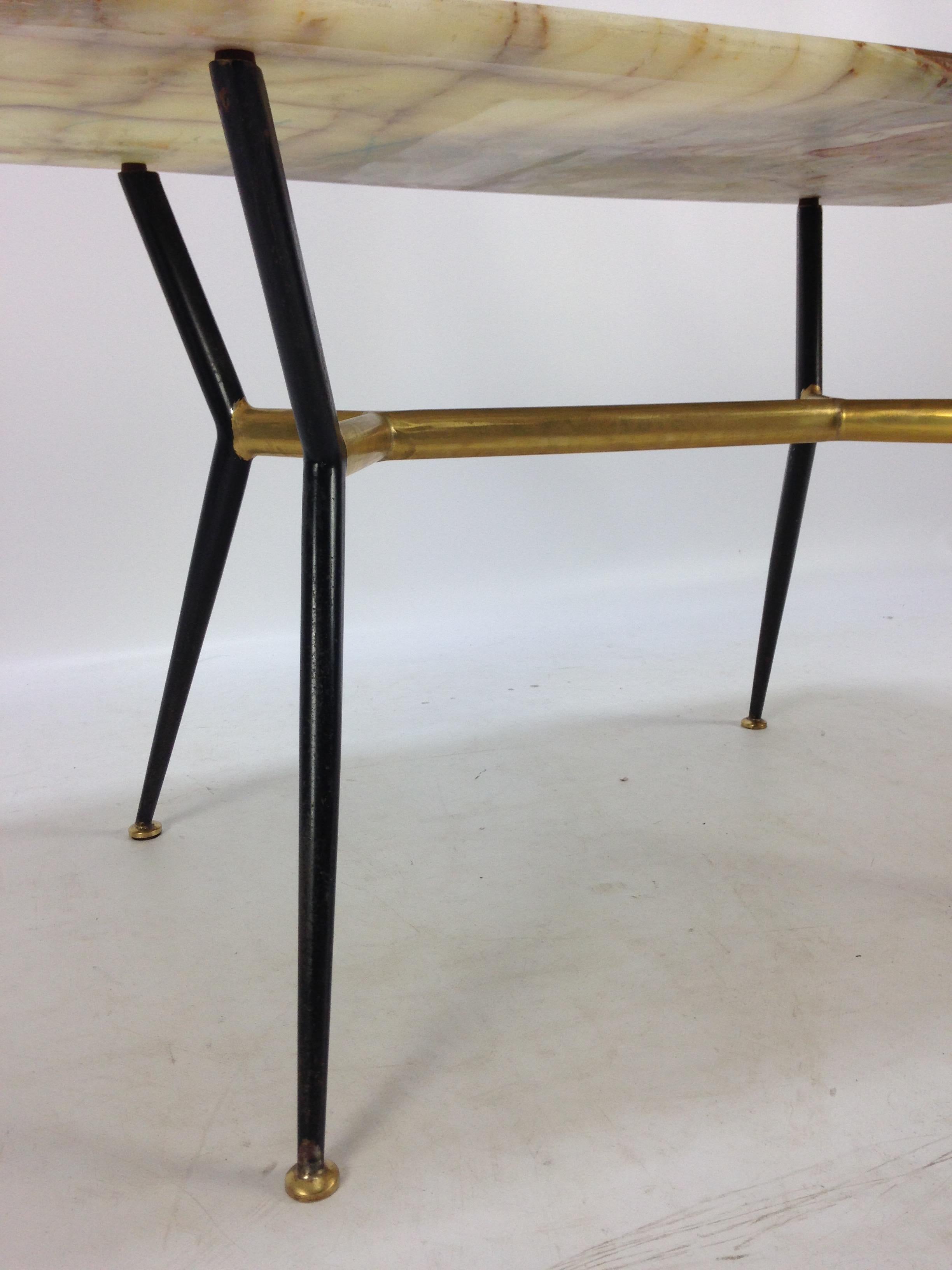 Table basse italienne en marbre du milieu du siècle dernier, années 1950 en vente 6