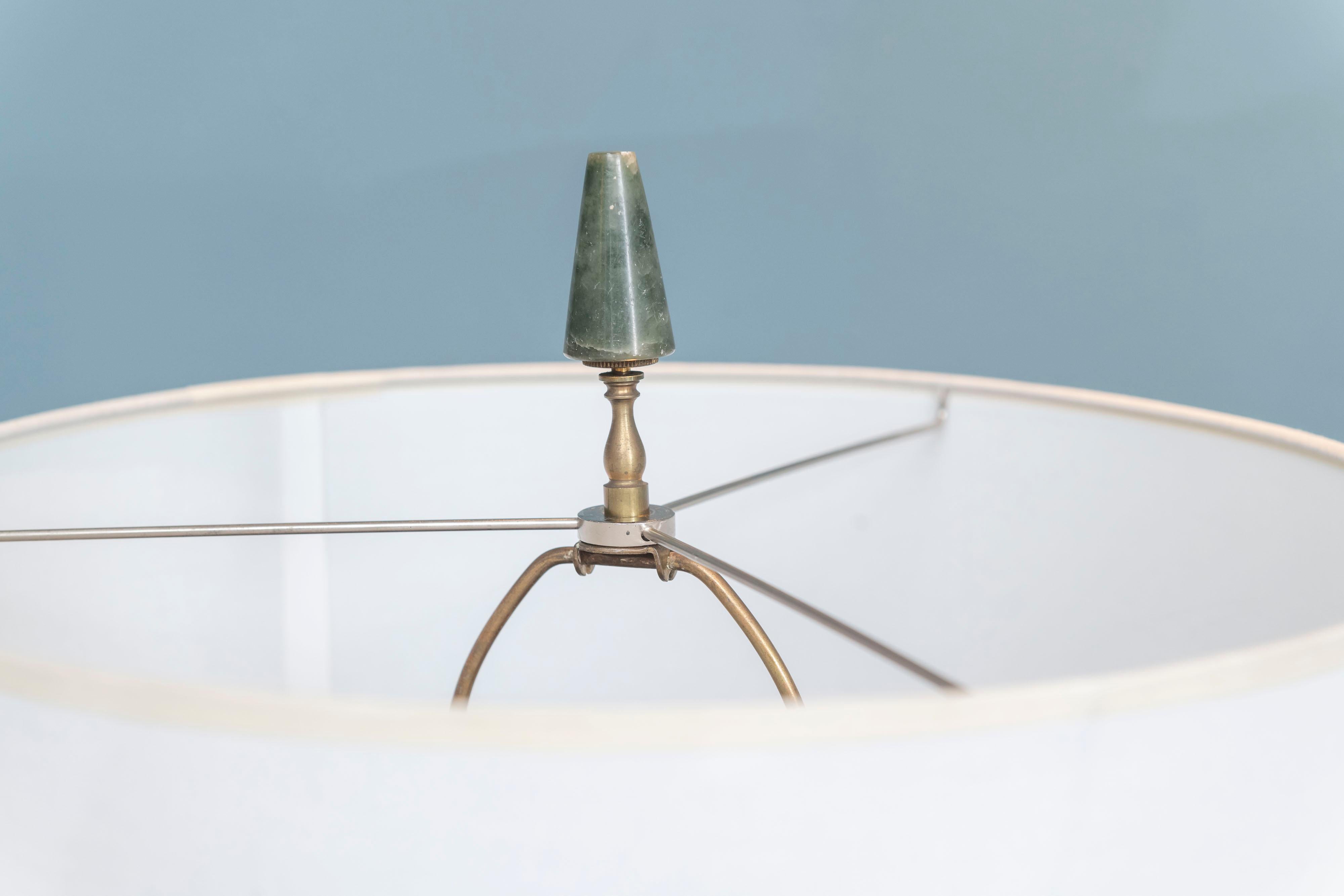 Mid-Century moderno Lampada da tavolo italiana di metà secolo in marmo in vendita
