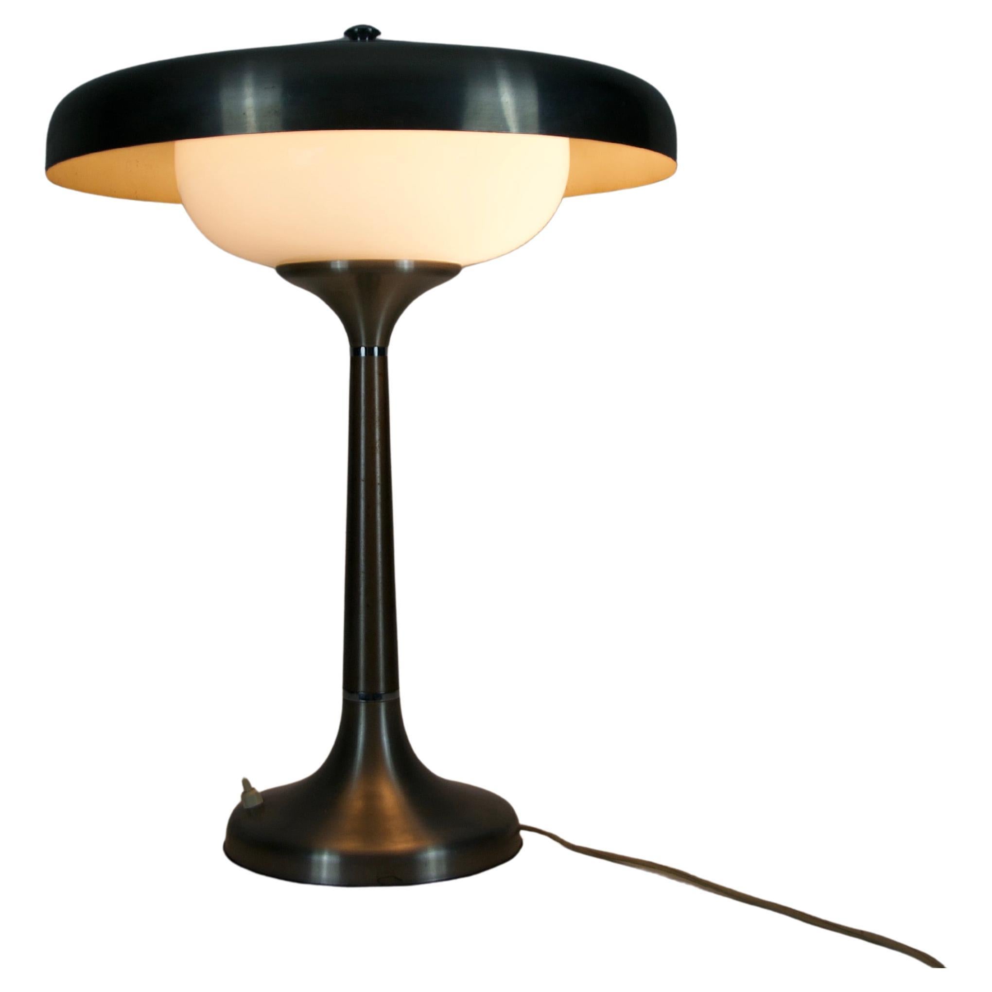 Lampe de table italienne du milieu du siècle en métal et verre, années 1960