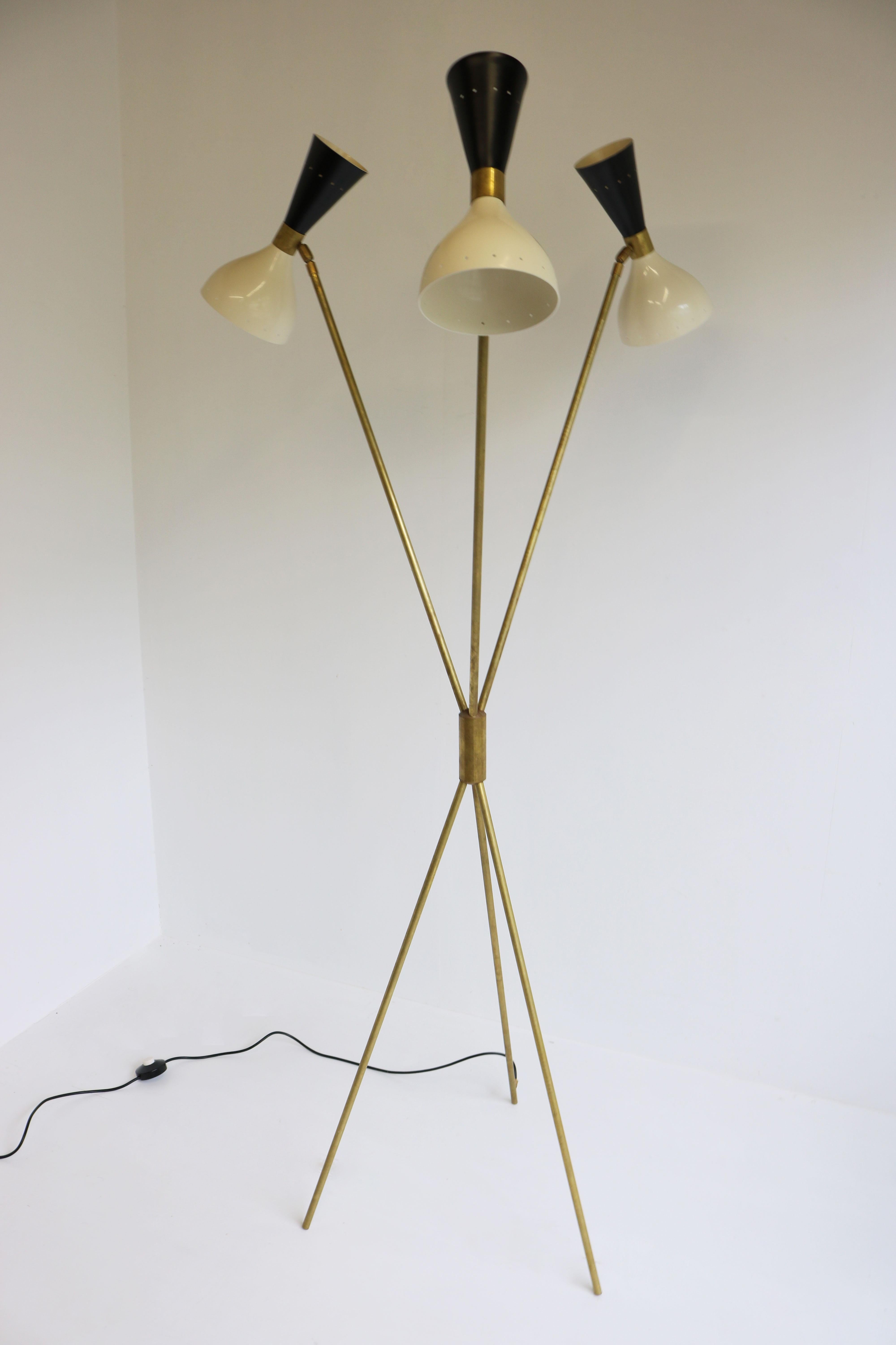 Mid-Century Italian Minimalist Design Floor Lamp Brass 1950 Black White ...