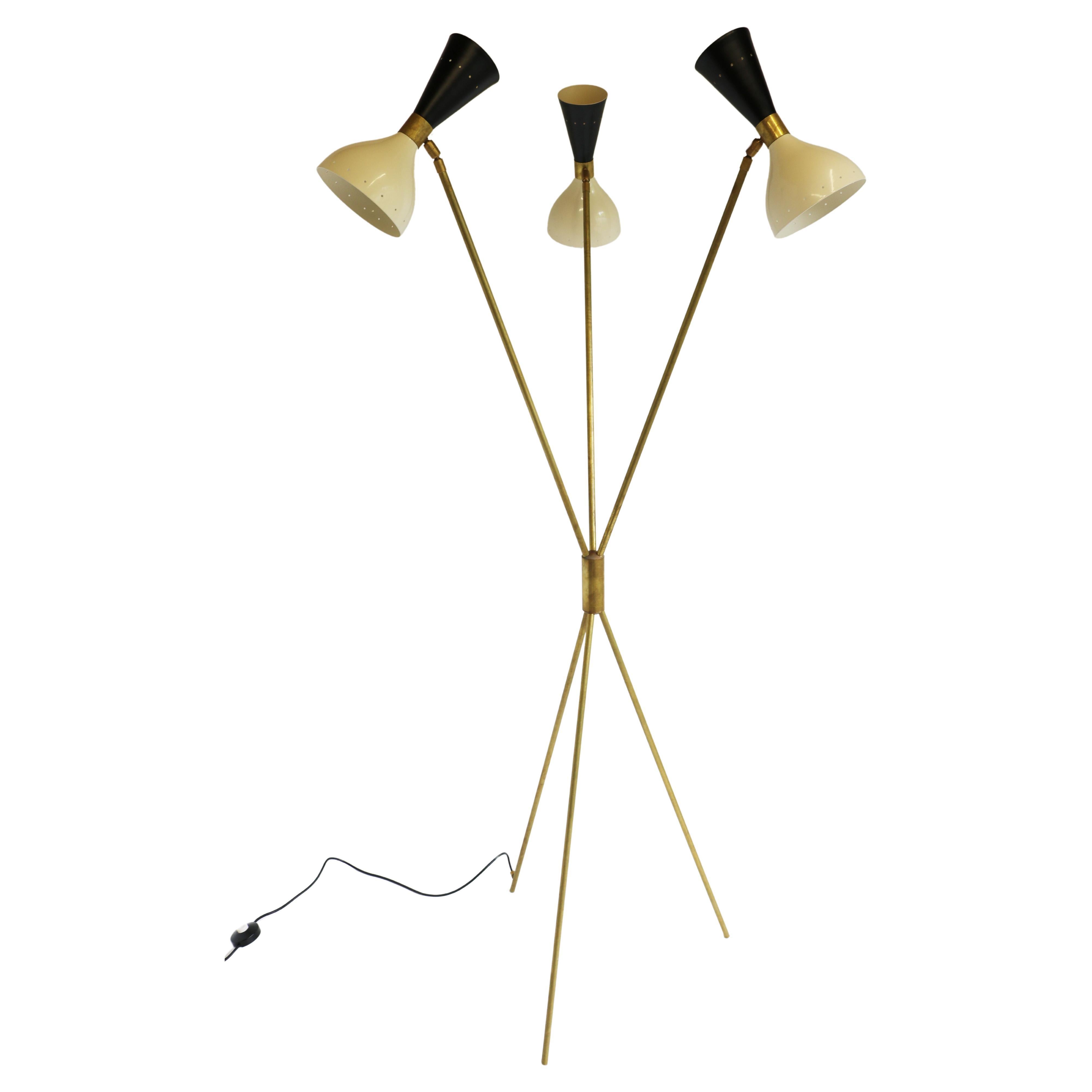 Mid-Century Italian Minimalist Design Floor Lamp Brass 1950 Black White Tripod For Sale