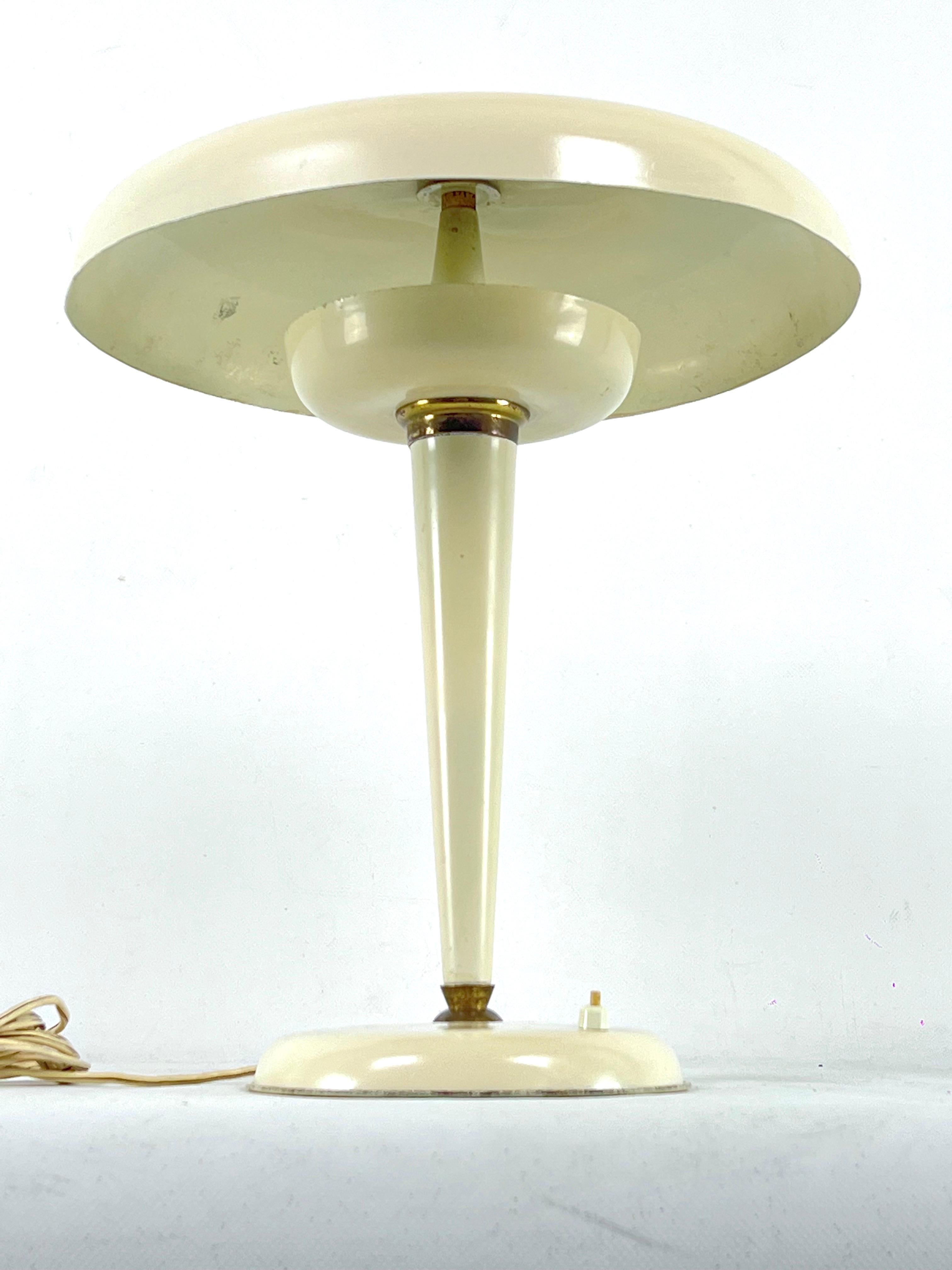 Mid-Century Modern Midcentury Italian Ministerial Desk Lamp in Brass and Ivory Lacquer, Italy, 1950 For Sale