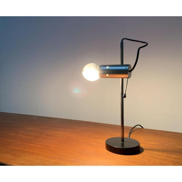 Lámpara de mesa italiana de mediados de siglo Model 251 de Tito Agnoli para Oluce, años 50 en venta 4
