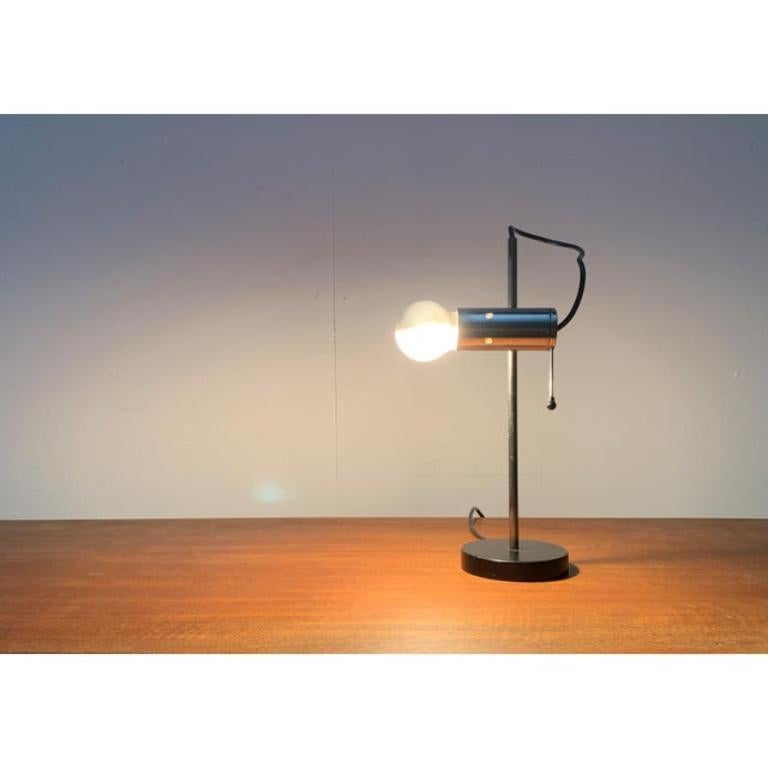 Lámpara de mesa italiana de mediados de siglo Model 251 de Tito Agnoli para Oluce, años 50 Italiano en venta