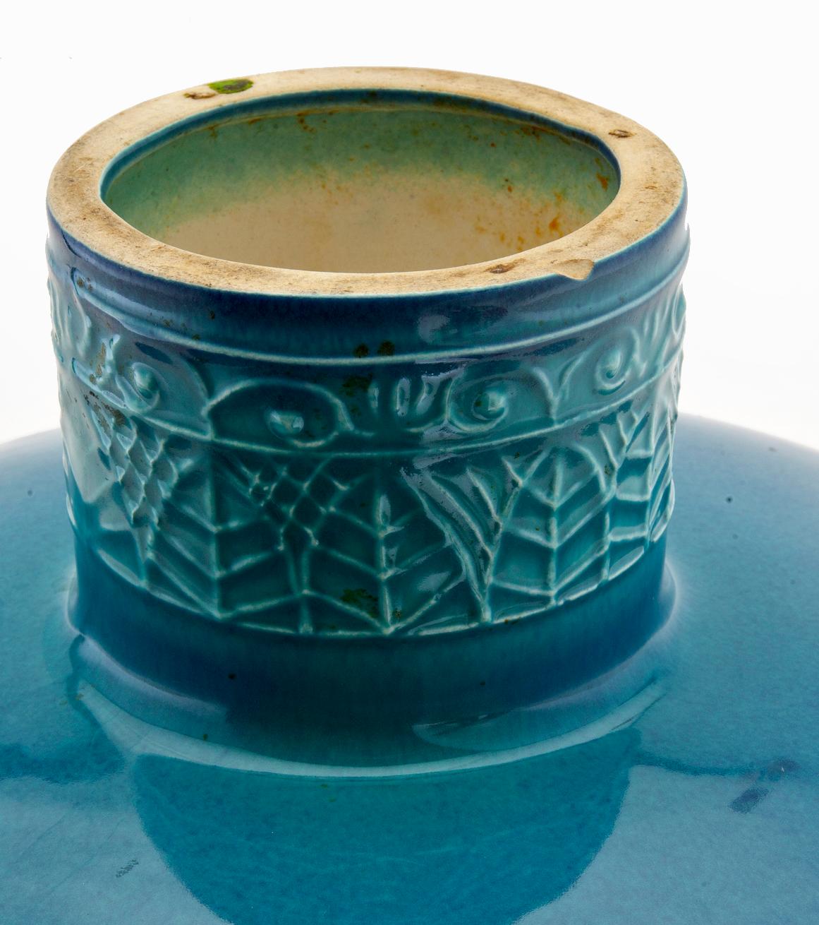 Mid-Century Italian Modern Blue Ceramic Cake Plate In Distressed Condition For Sale In Malibu, CA