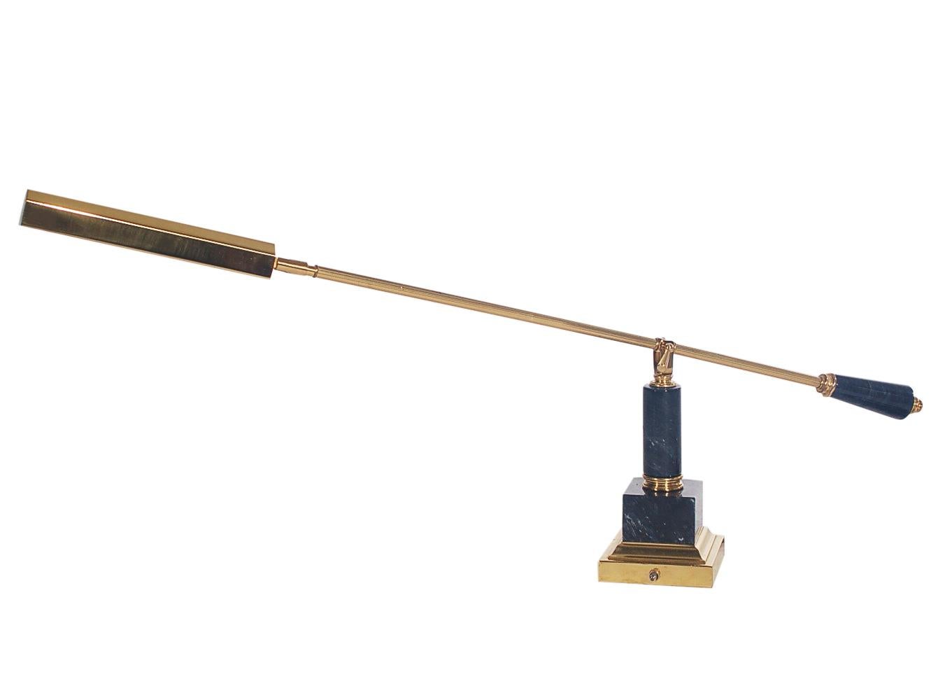 Late 20th Century Midcentury Italian Modern Brass and Black Marble Desk or Table Lamp For Sale