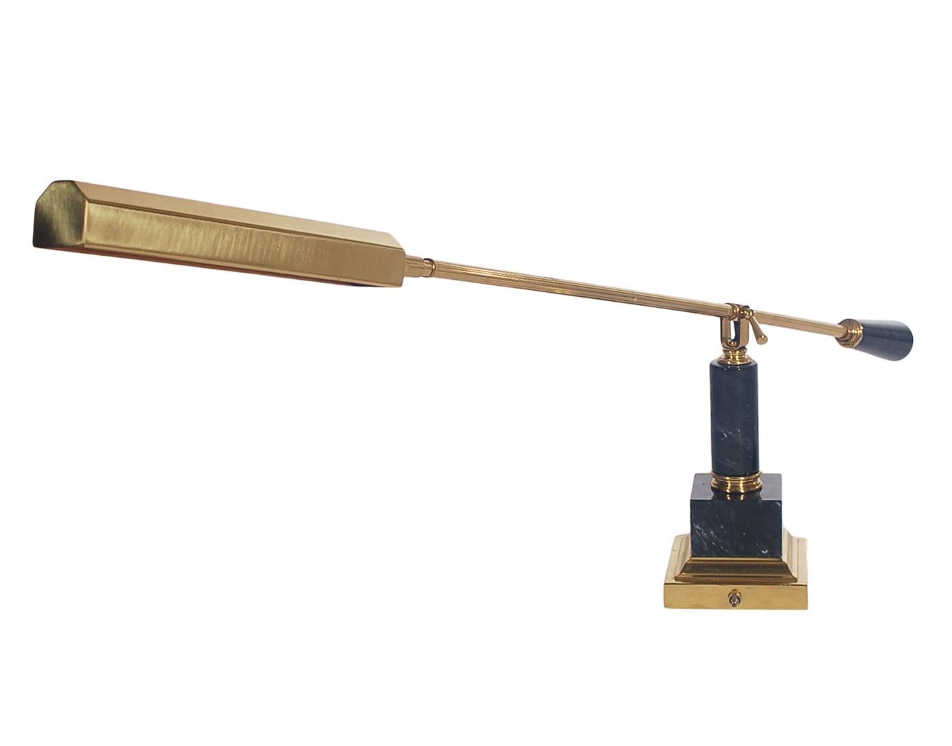 Midcentury Italian Modern Brass and Black Marble Desk or Table Lamp For Sale 1