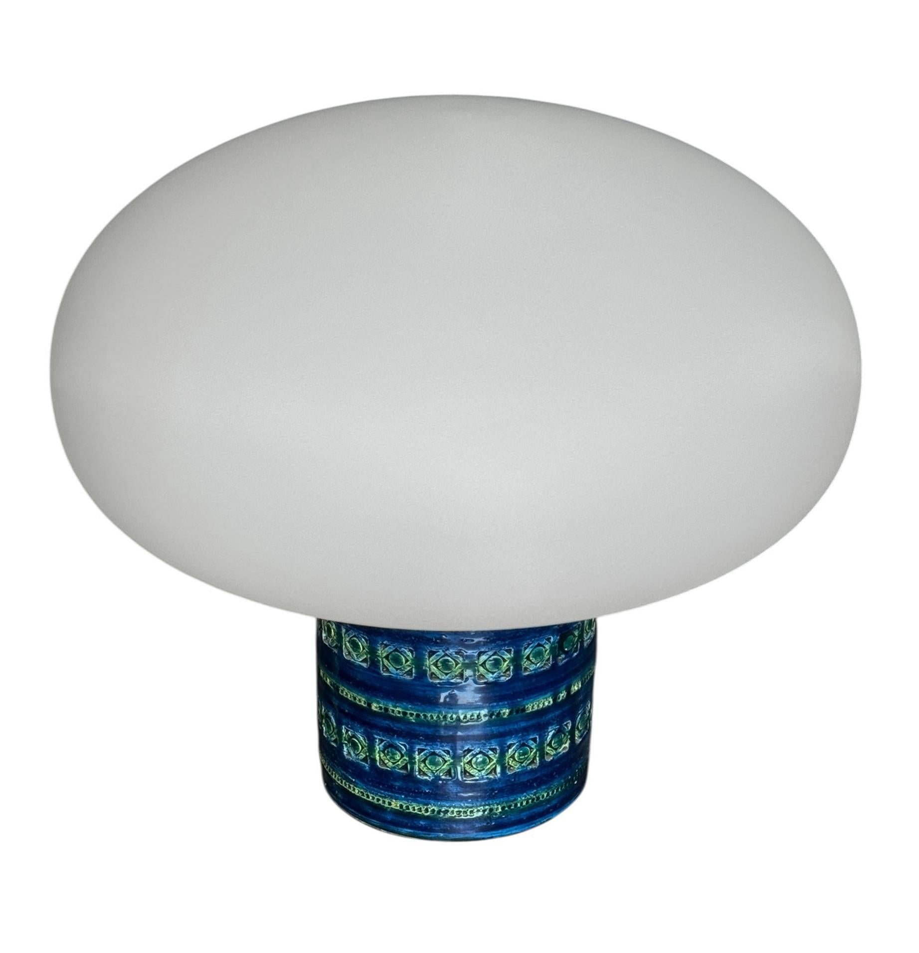 Mid-Century Modern Mid-Century Italian Modern Ceramic Pottery Table Lamp For Sale