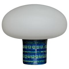 Más iluminación