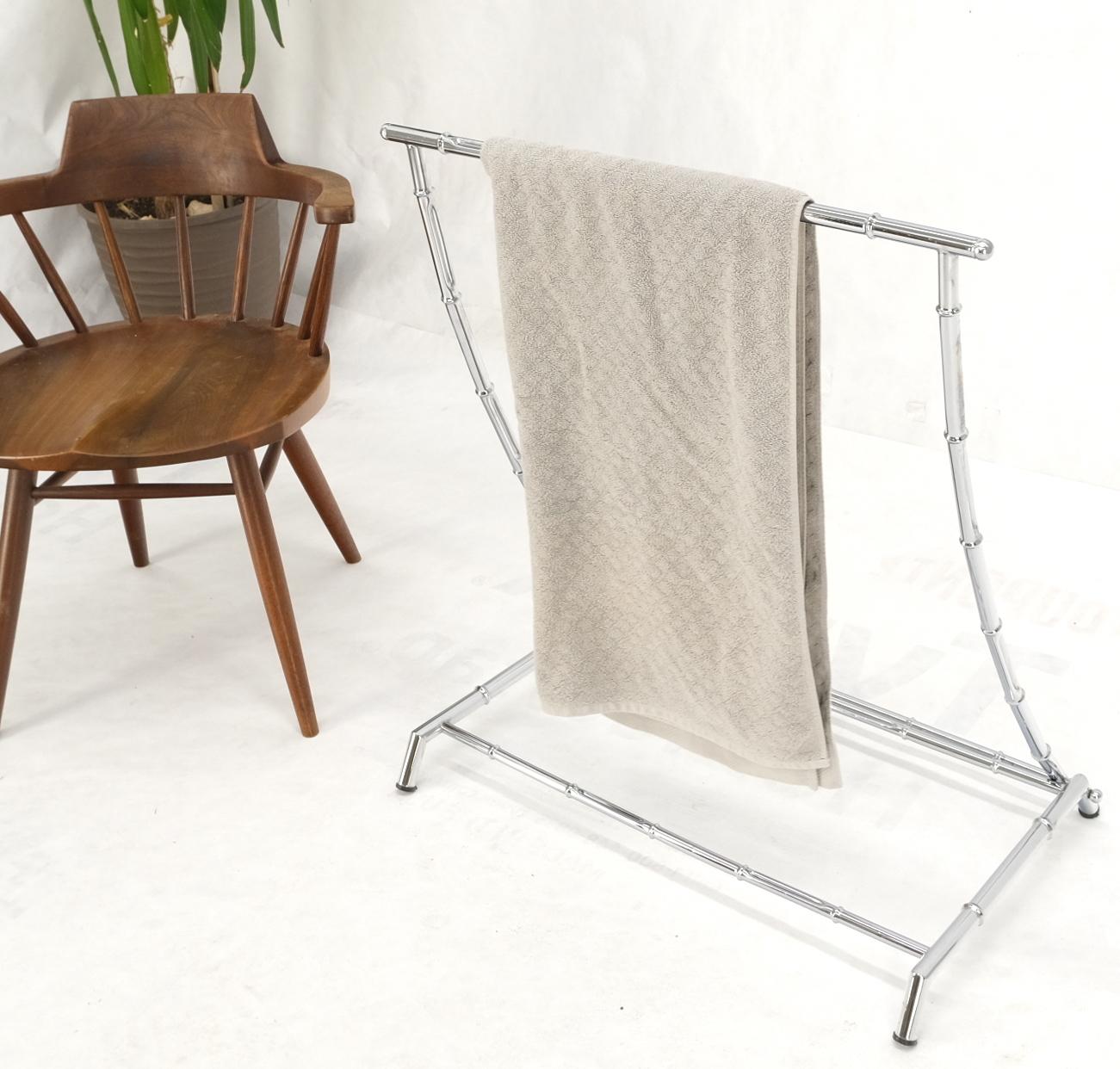 Mid Century Italian Modern Chrome Faux Bamboo Folding Collapsible Towel Rack For Sale 3