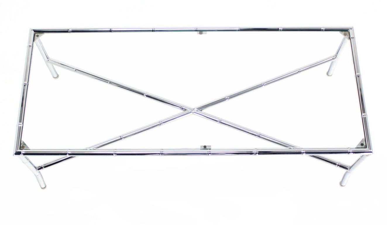 Table basse rectangulaire mi-siècle moderne italienne en faux bambou à base en X MINT ! en vente 1