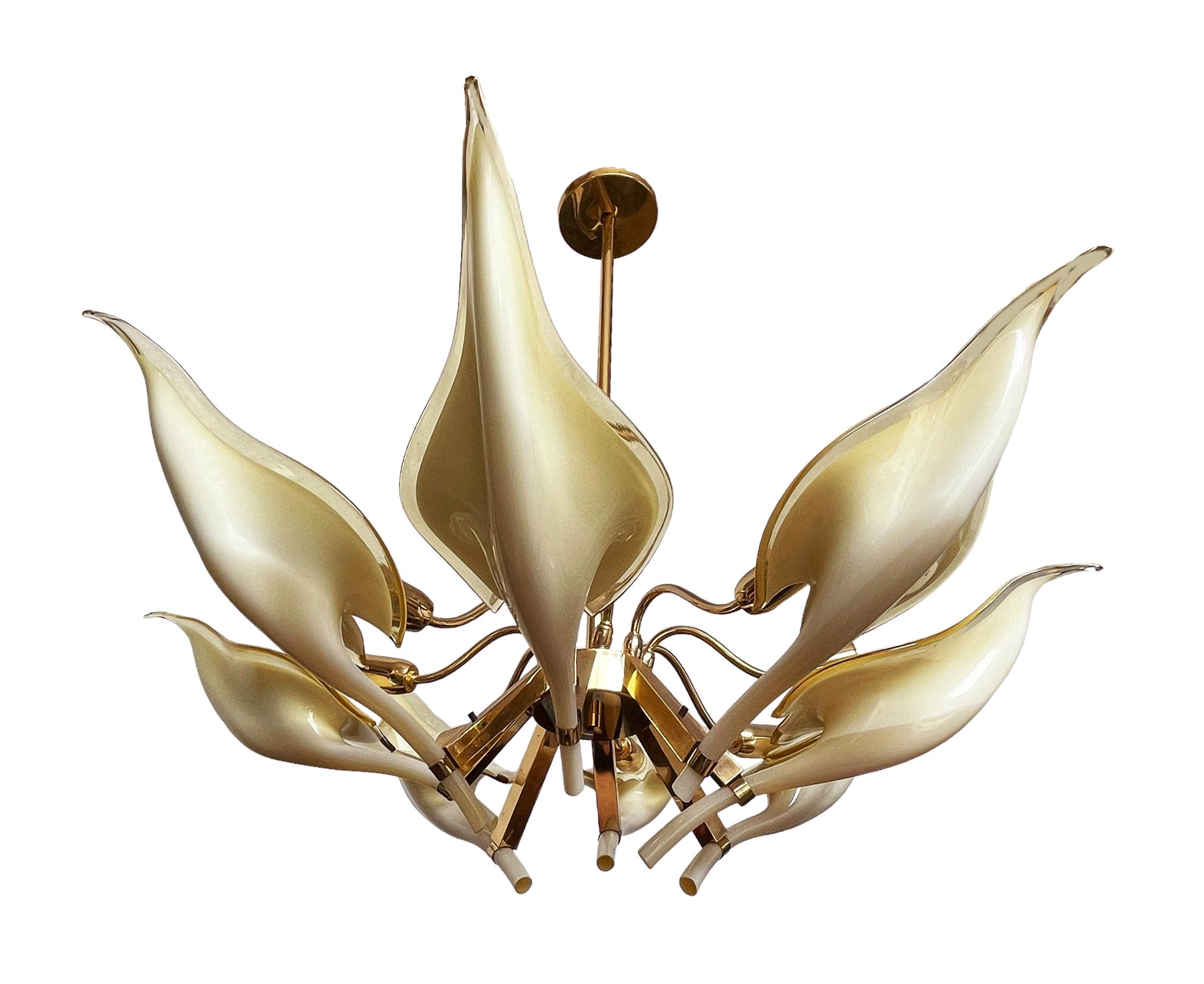 Mid Century Italian Modern Glass & Brass Murano Chandelier by Franco Luce In Good Condition For Sale In Philadelphia, PA