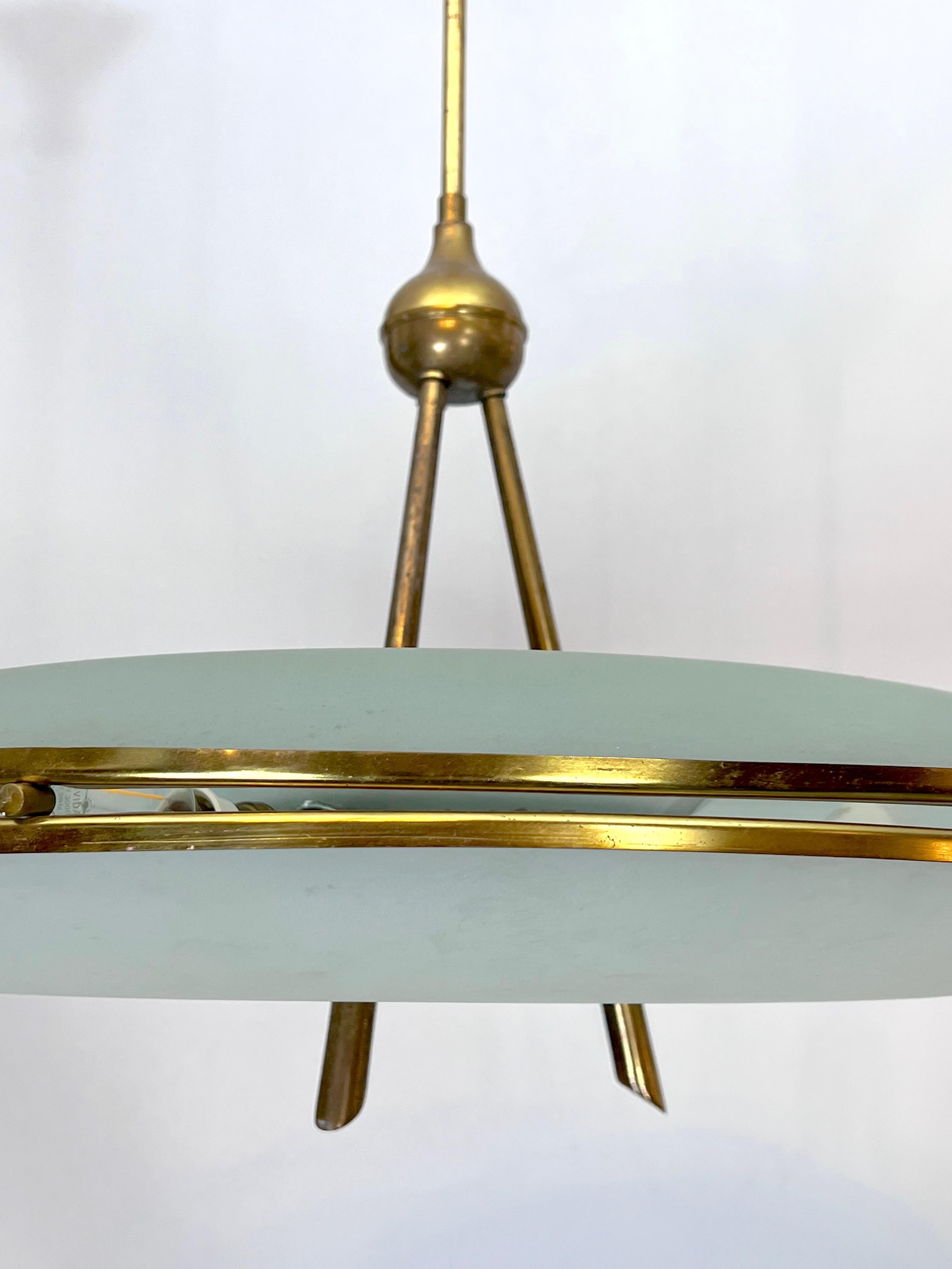 Brass Mid-Century Italian Modern Max Ingrand Style Curved Glass Chandelier. 1950s For Sale