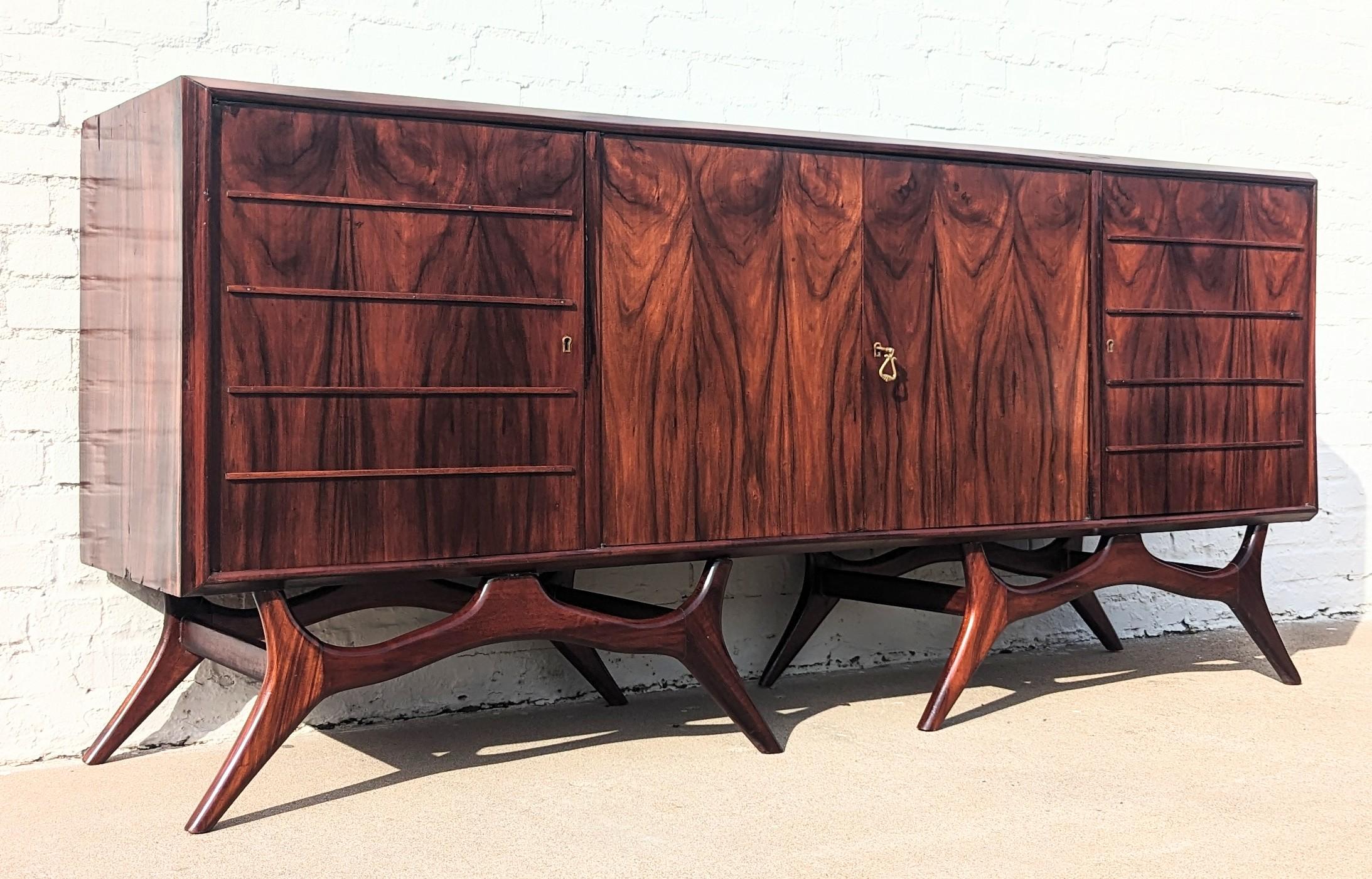 Mid Century Italian Modern Rosewood Cabinet  For Sale 6