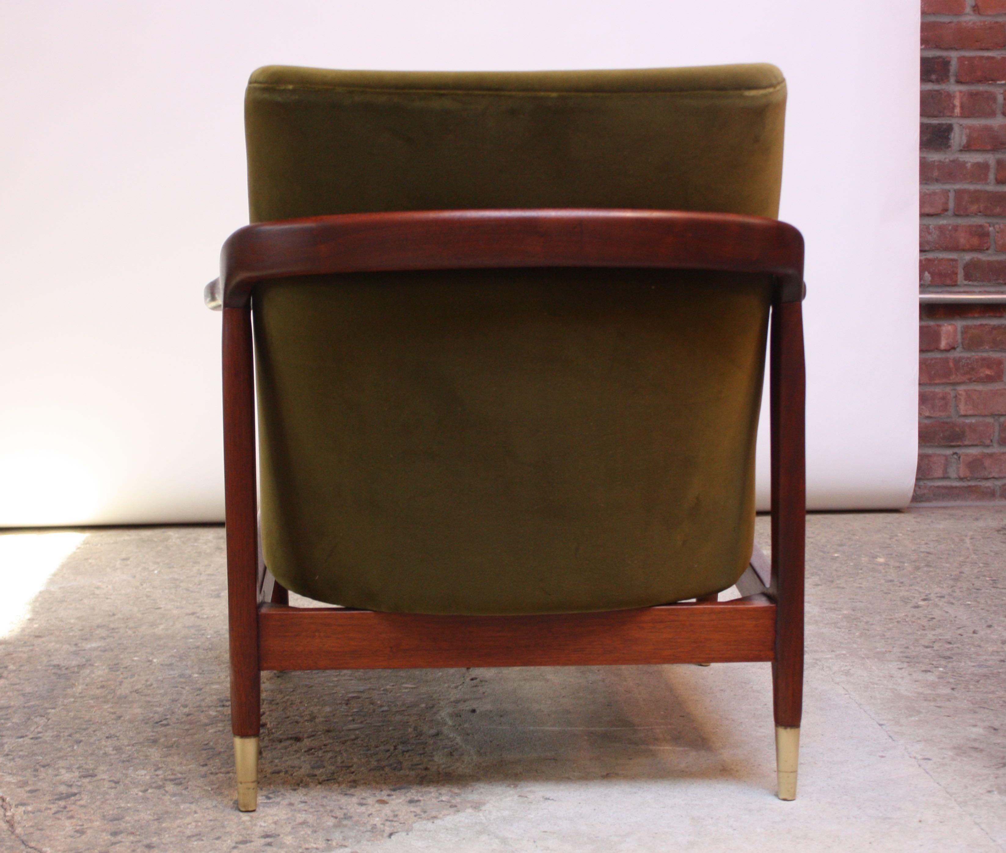 Midcentury Italian Modern Sculpted Walnut and Velvet Lounge Chair 2