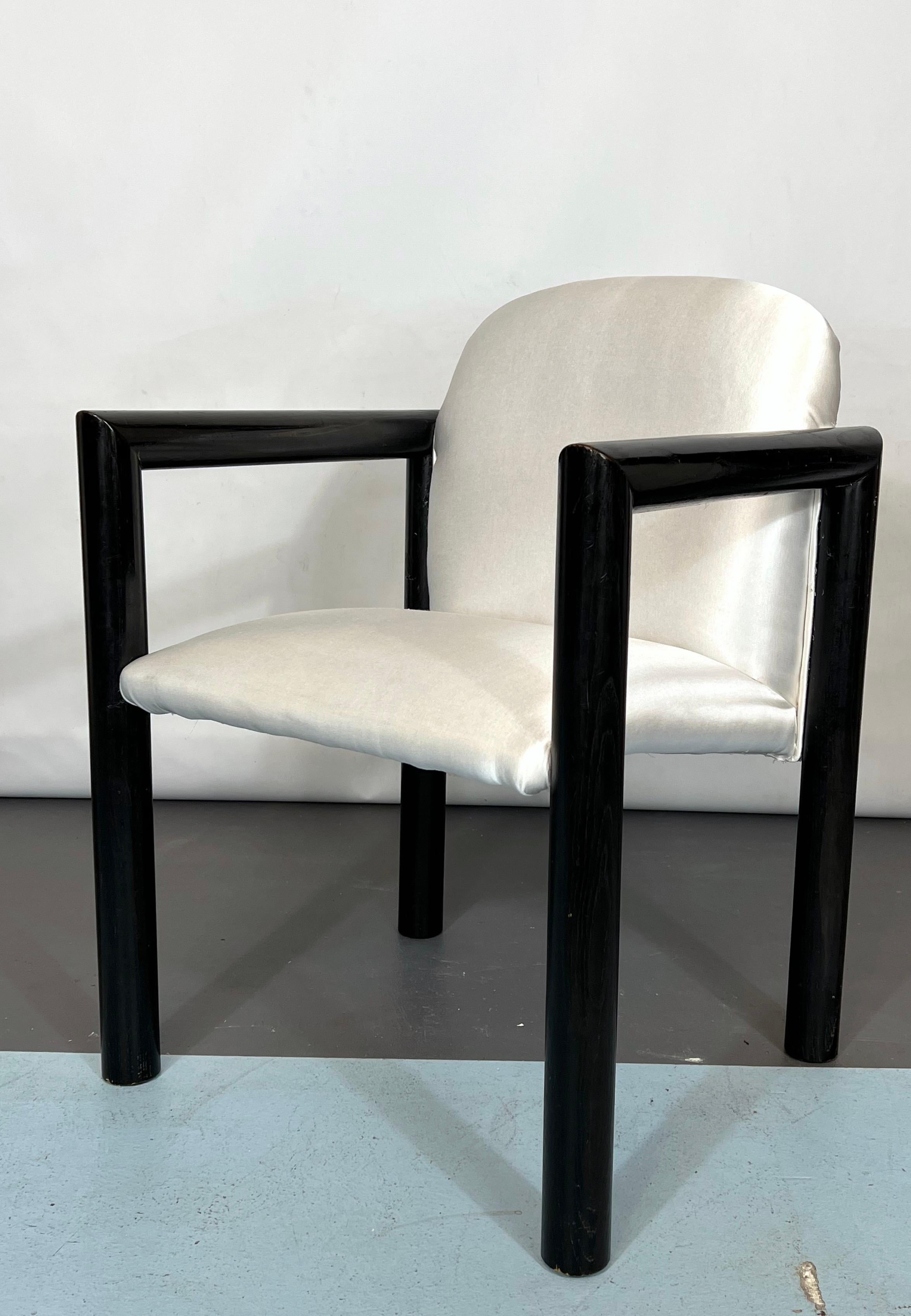 Mid-Century Italian Modern set of 4 armchairs from 70s For Sale 8