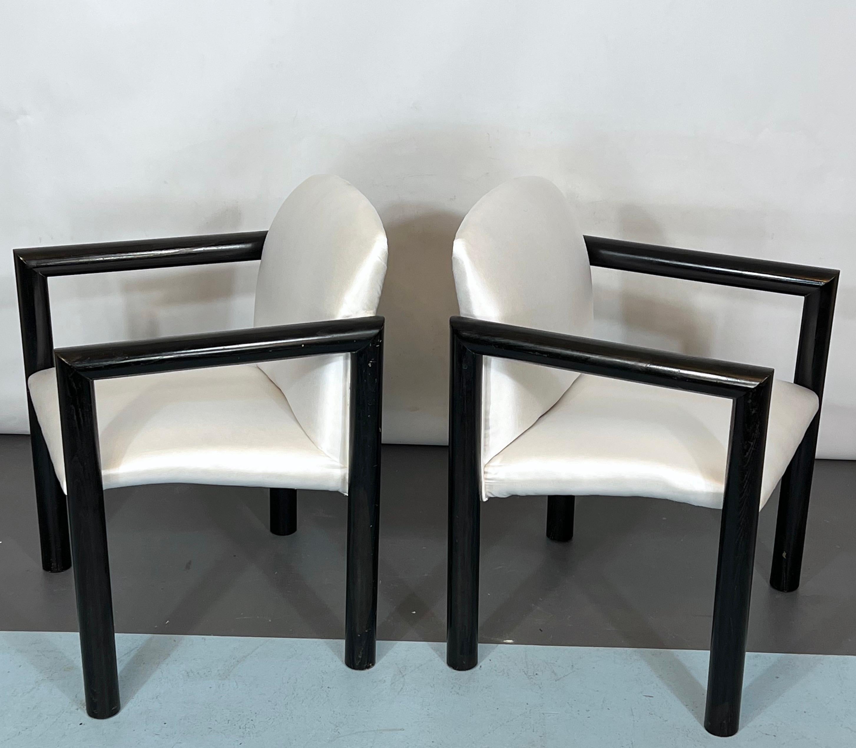 Mid-Century Italian Modern set of 4 armchairs from 70s For Sale 2