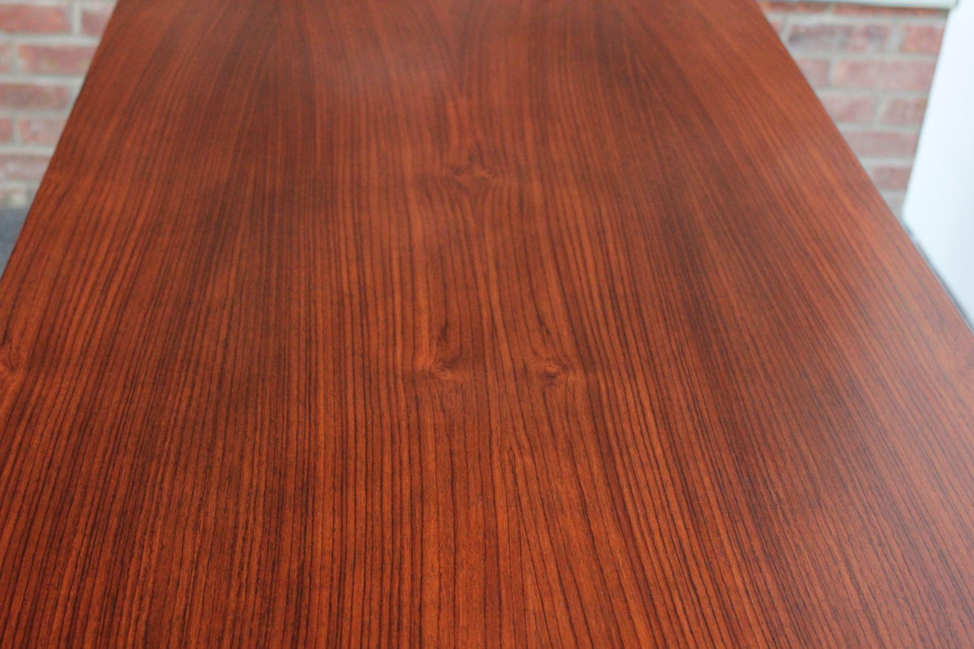 Mid-Century Italian Modern Single-Pedestal Rosewood Desk by Stildomus For Sale 5