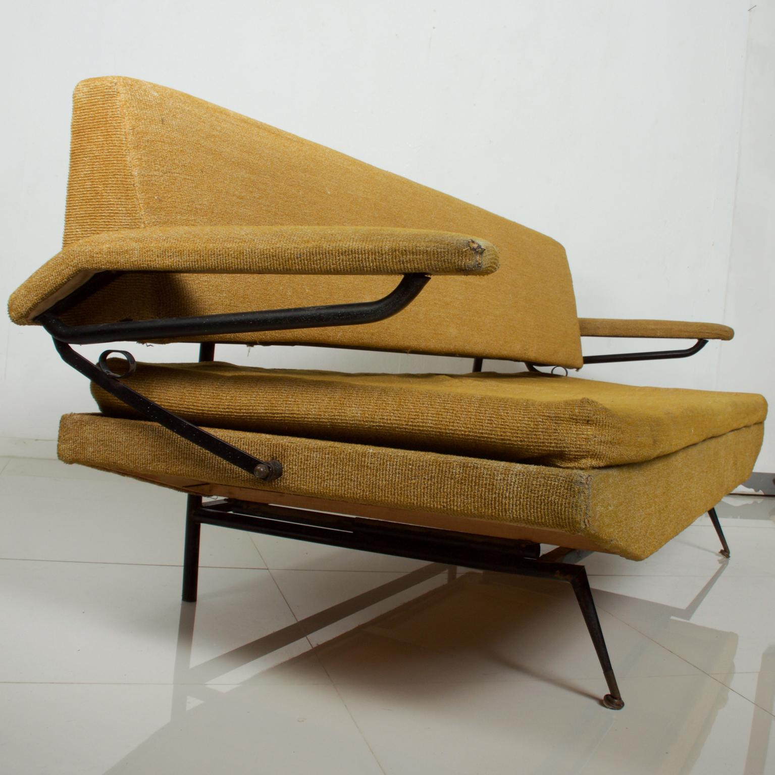 Midcentury Italian Modern Sofa Day Bed Styled Osvaldo Borsani 2