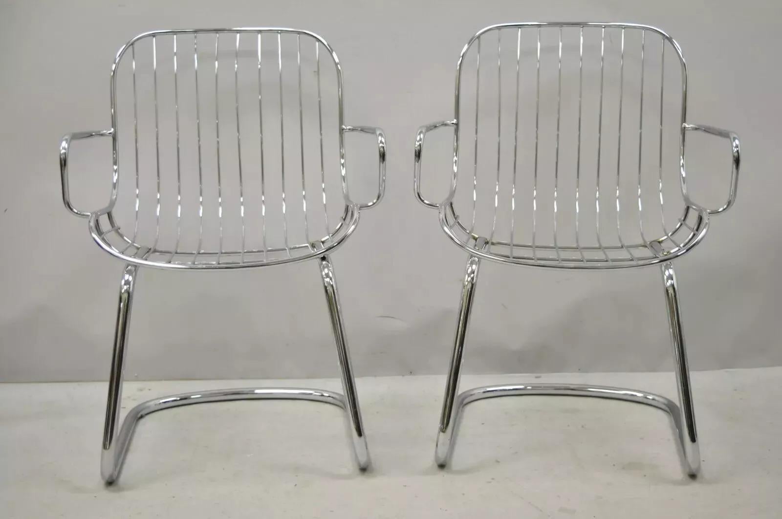 Mid-Century Modern Mid Century Italian Modern Tubular Chrome Cantilever Dining Arm Chair - Set of 4 For Sale