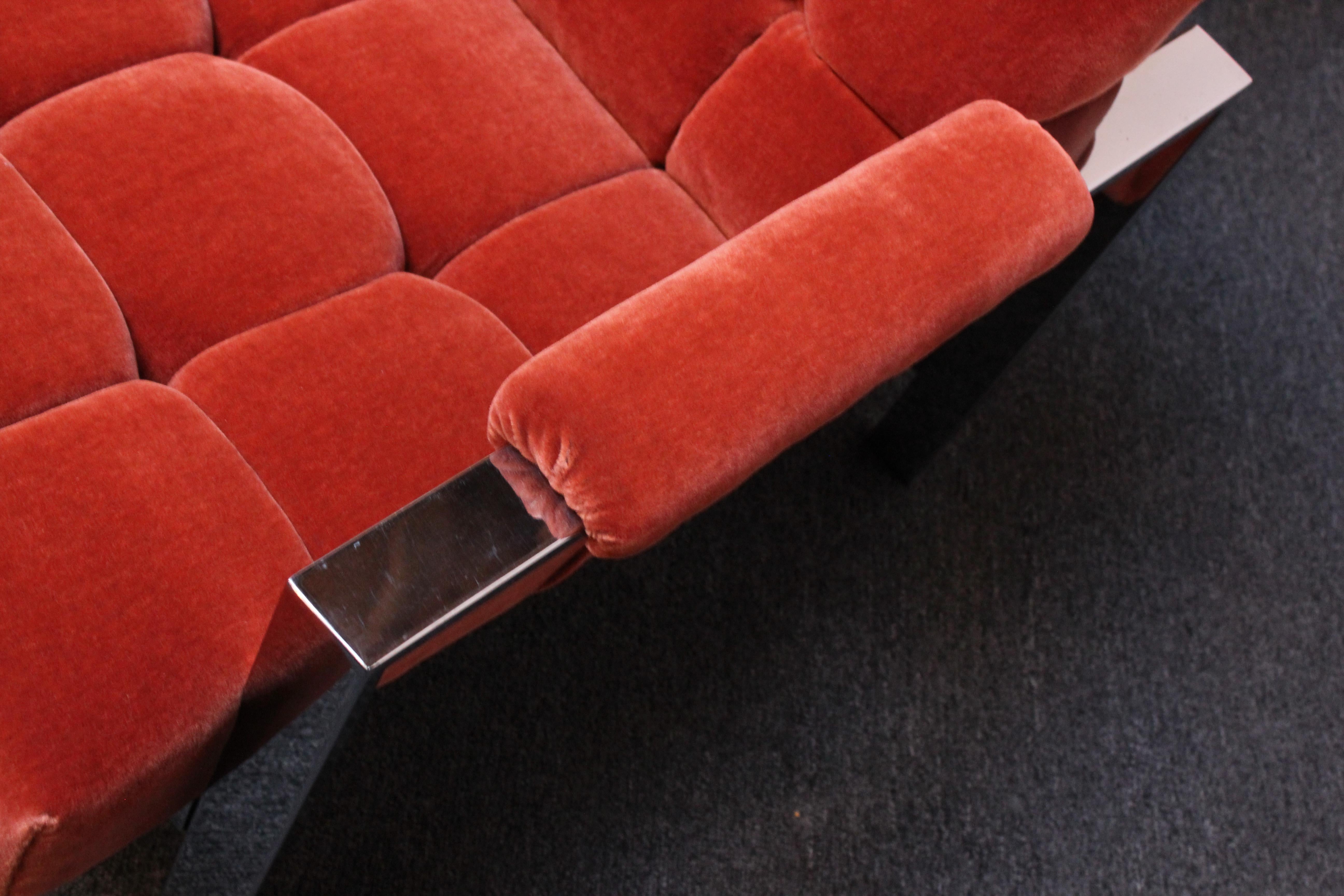 Mid-Century Italian Modern Tufted Mohair and Chrome Lounge Chairs For Sale 2