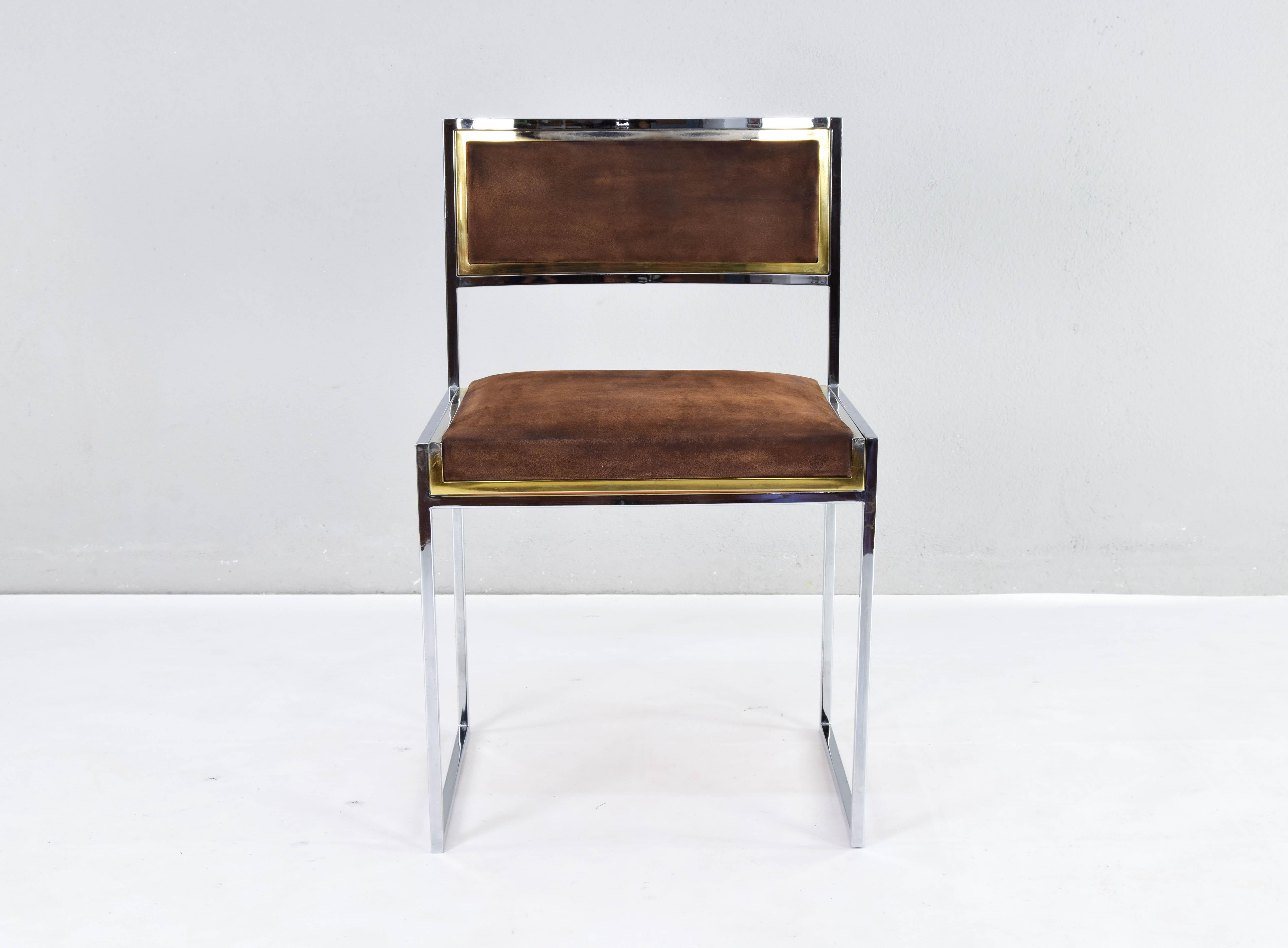 Chair designed by Willy Rizzo and produced in Italy in the 70's.
Structure in chromed and brass-plated steel and upholstery in brown suede.
The parts with a brass finish present some areas of color fading, as is to be expected from these