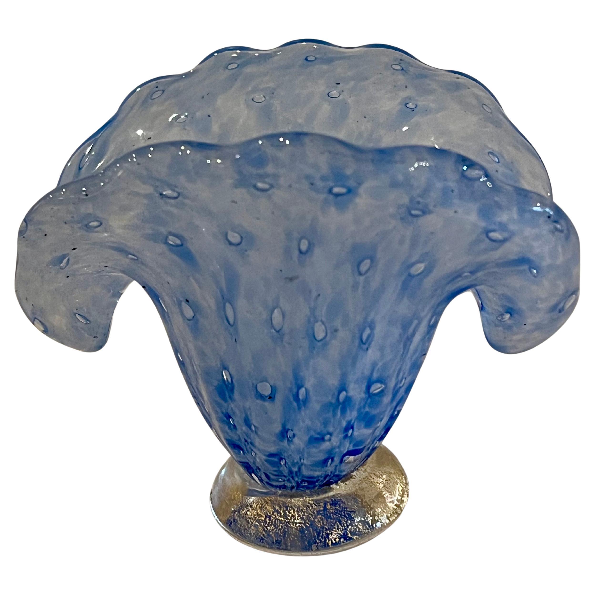 Mid Century Italian Murano Archimide Seguso Clam Bud Vase with Gold Aventurine