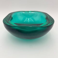 Posacenere in vetro di Murano della metà del secolo scorso firmato Cenedese, anni '50