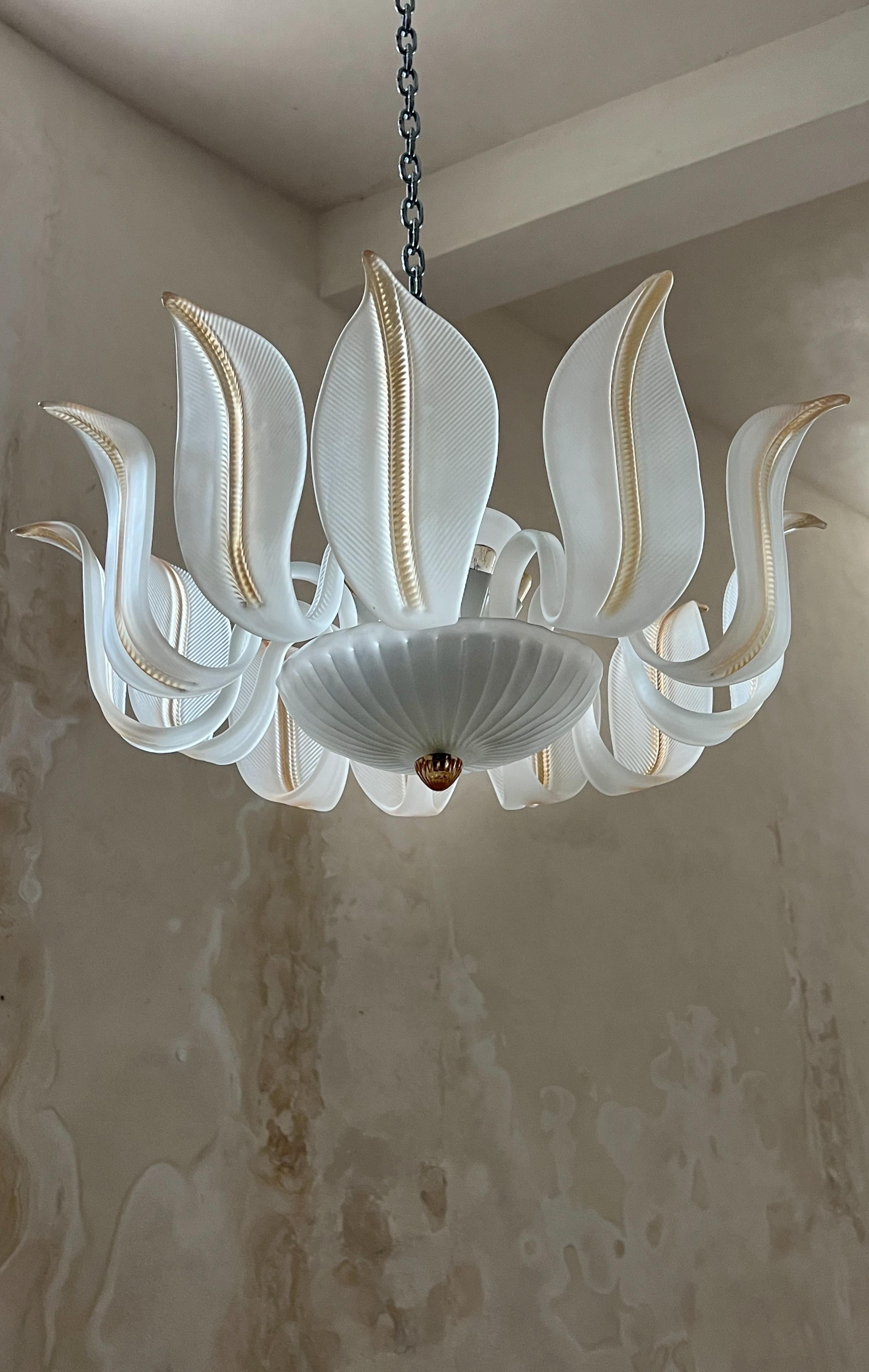 Lustre à feuilles en verre de Murano, Italie du milieu du siècle, années 1980 en vente 11