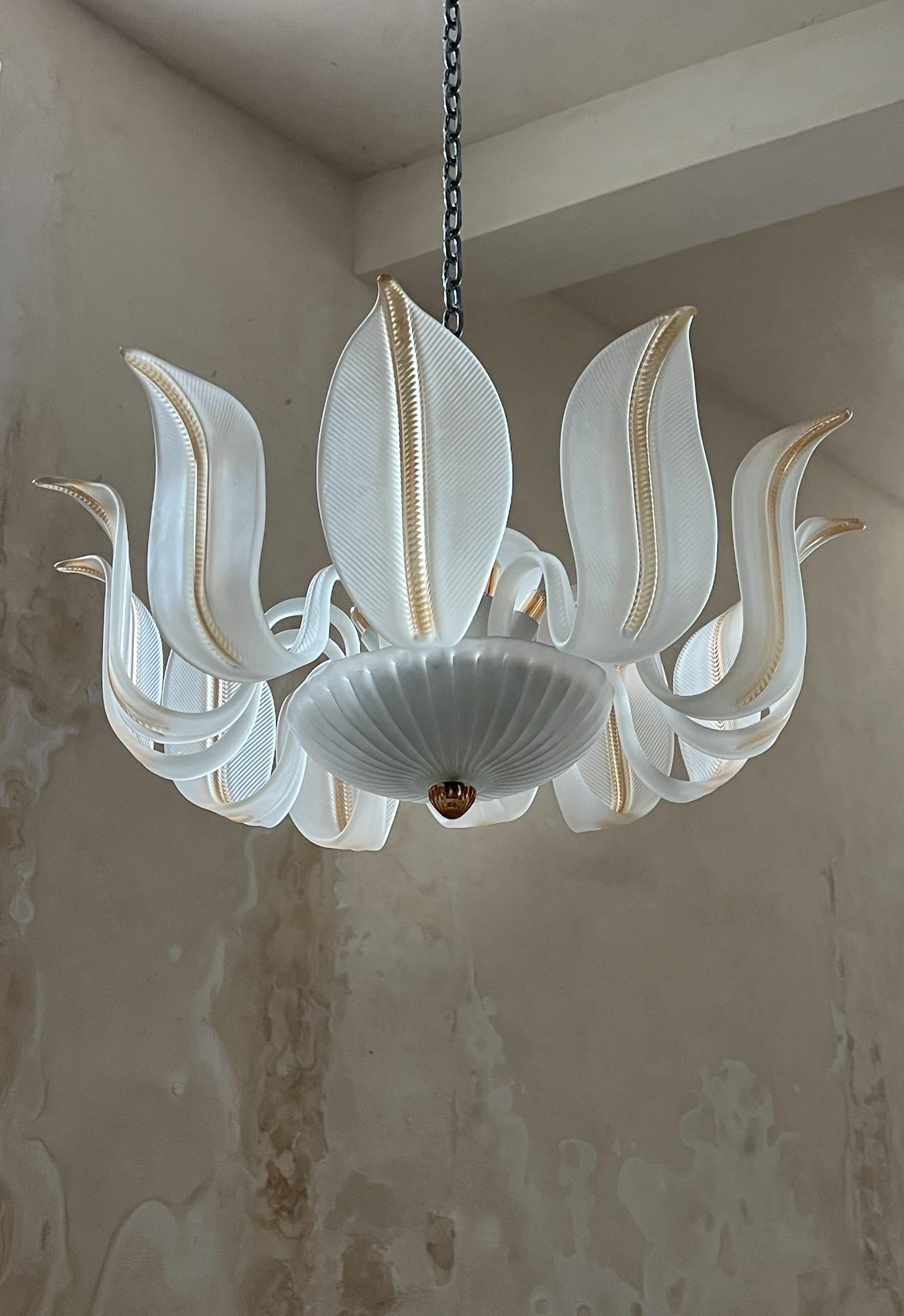 Lustre à feuilles en verre de Murano, Italie du milieu du siècle, années 1980 en vente 2