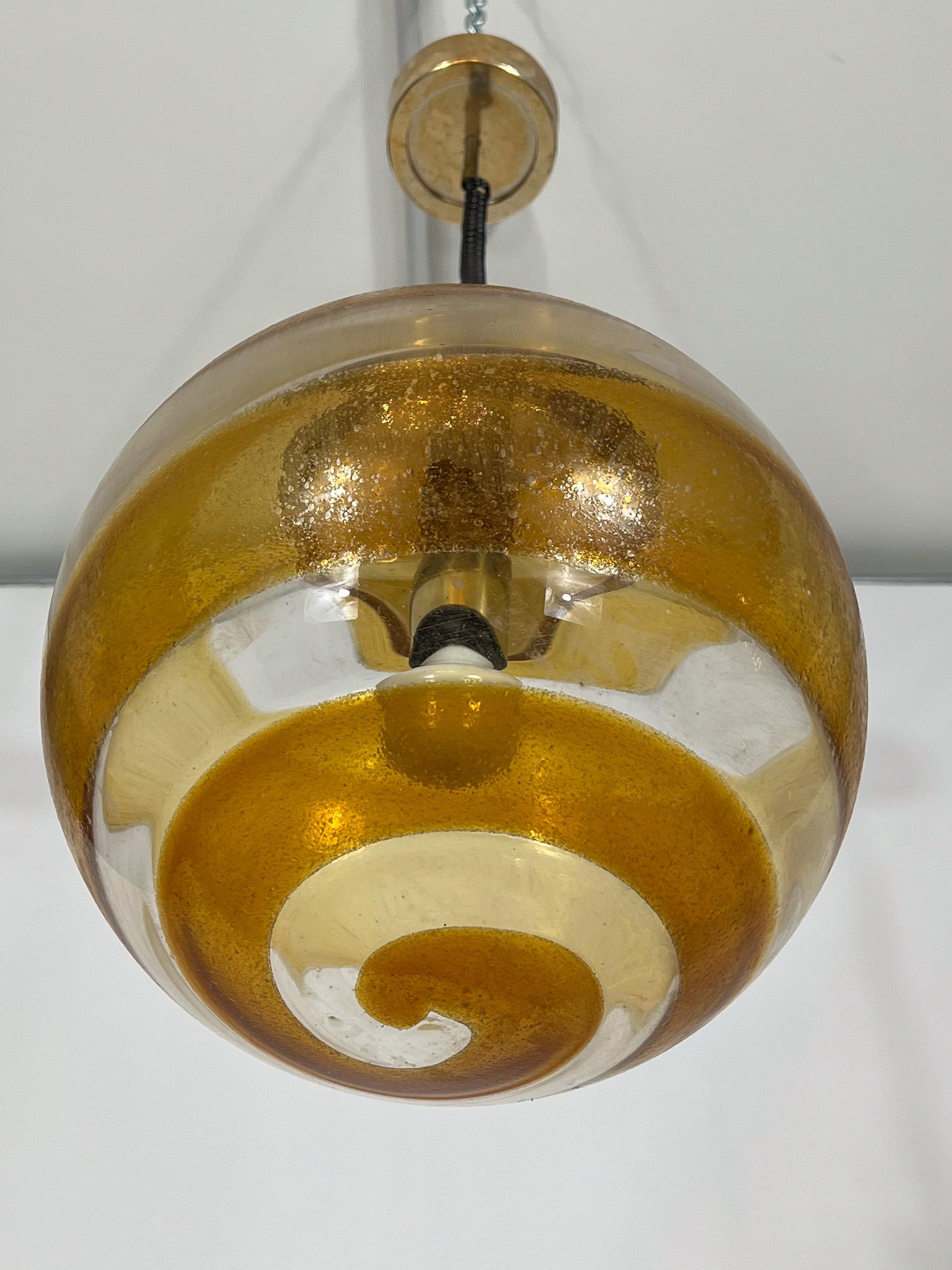 Lampada a sospensione a sfera in vetro di Murano della metà del secolo scorso, anni '60 in vendita 3