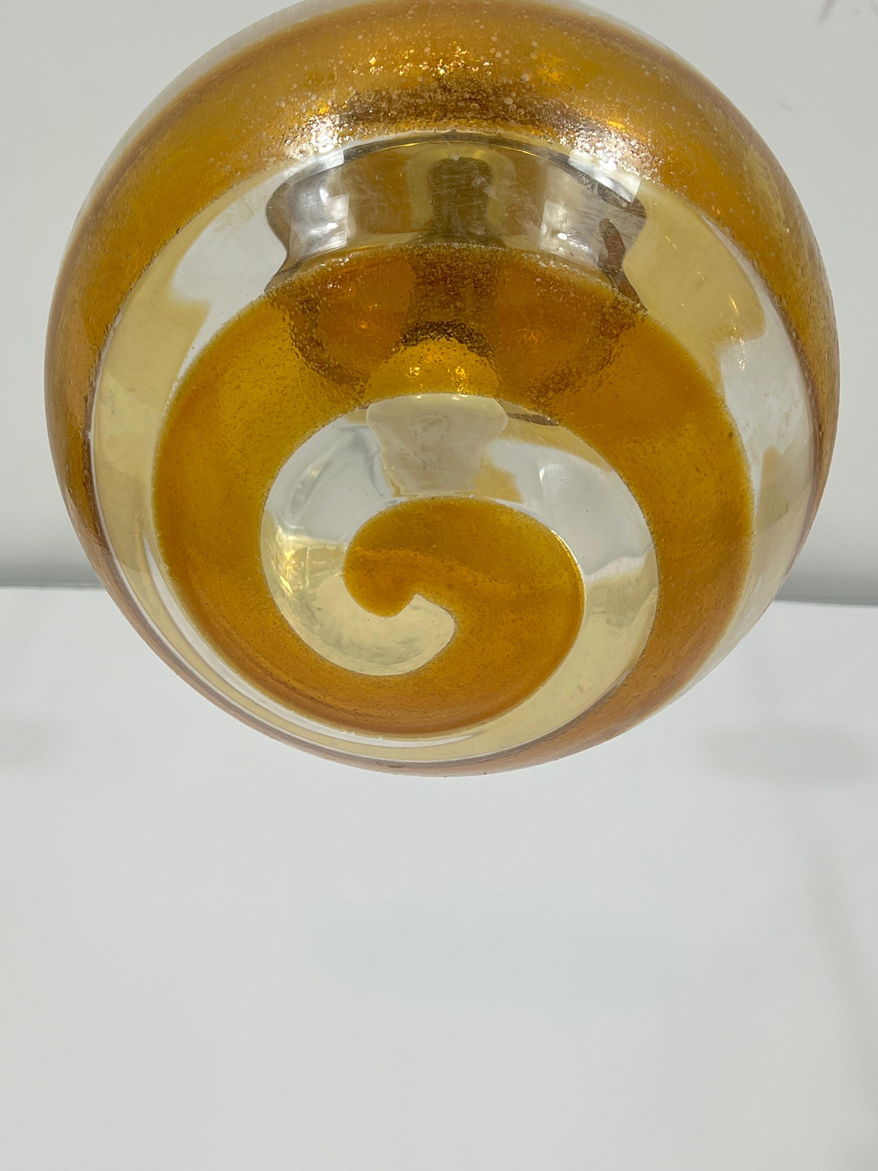 Mid-century Italian Murano glass sphere pendant lamp from 60s For Sale 2