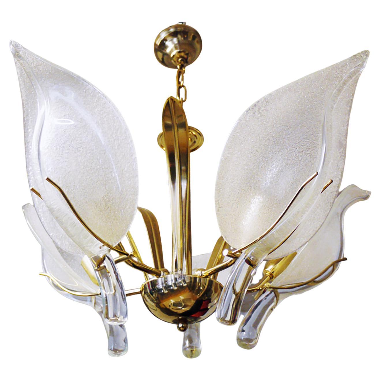 Italienischer Murano-Blatt-Kronleuchter aus der Jahrhundertmitte von Archimede Seguso aus Glas und Messing (Moderne der Mitte des Jahrhunderts) im Angebot