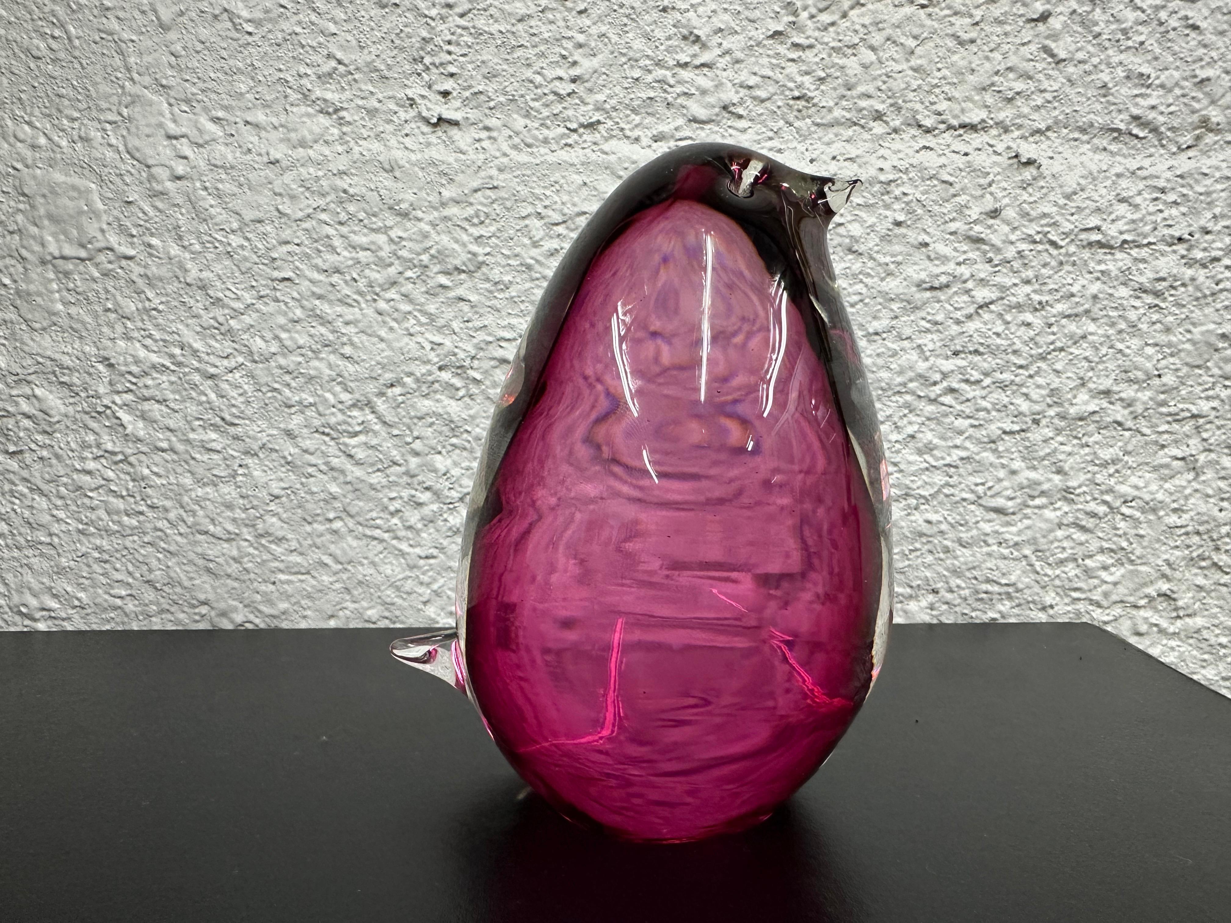 20th Century Mid Century Italian Murano Sommerso Glass Bird Pink and Clear For Sale